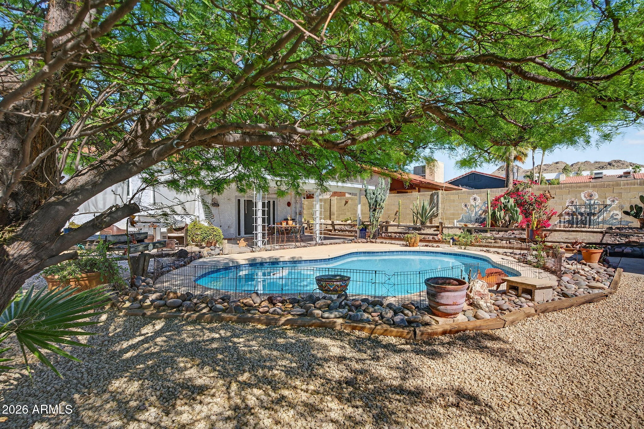 2119 E CROCUS Drive