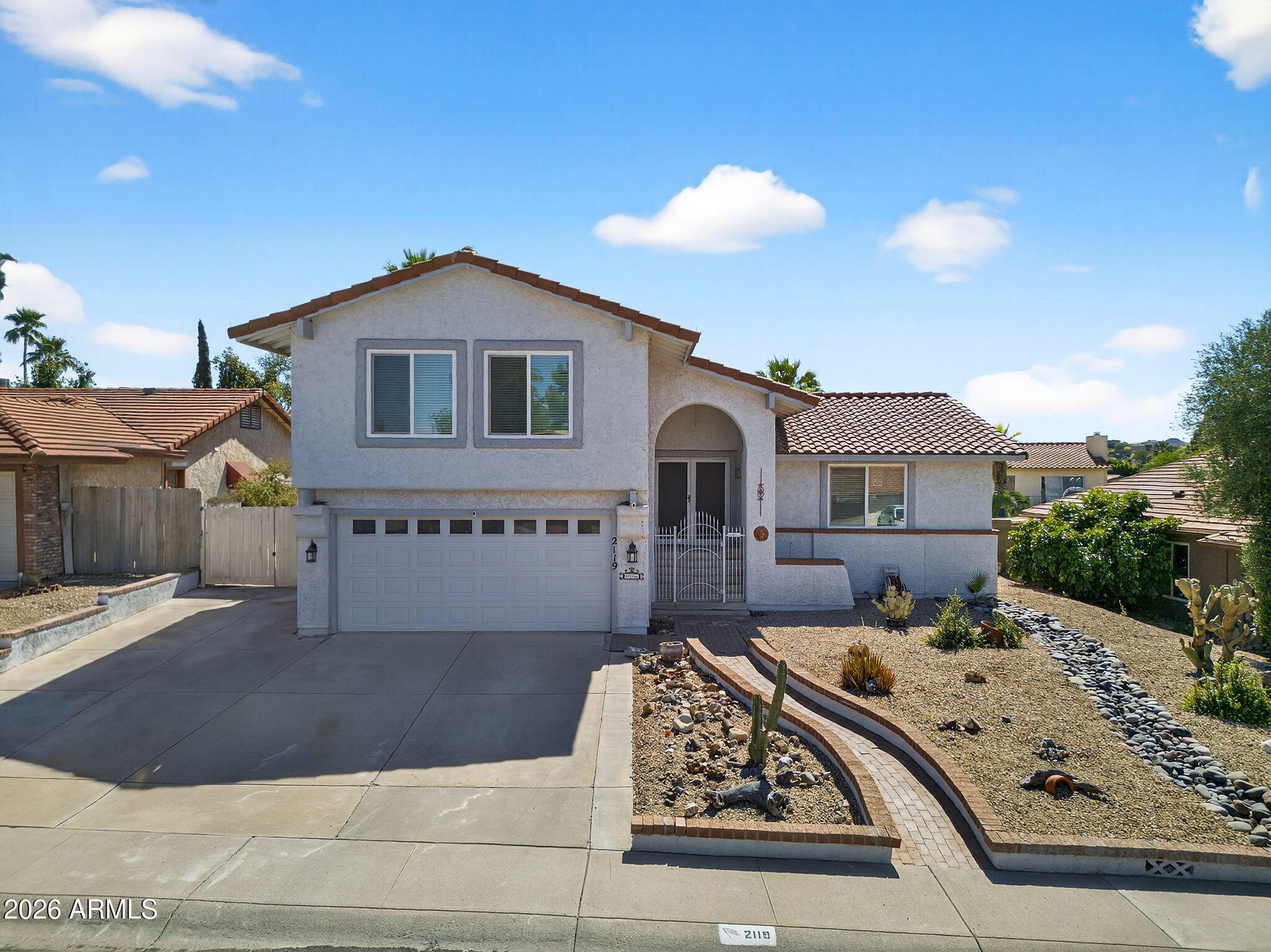 2119 E CROCUS Drive