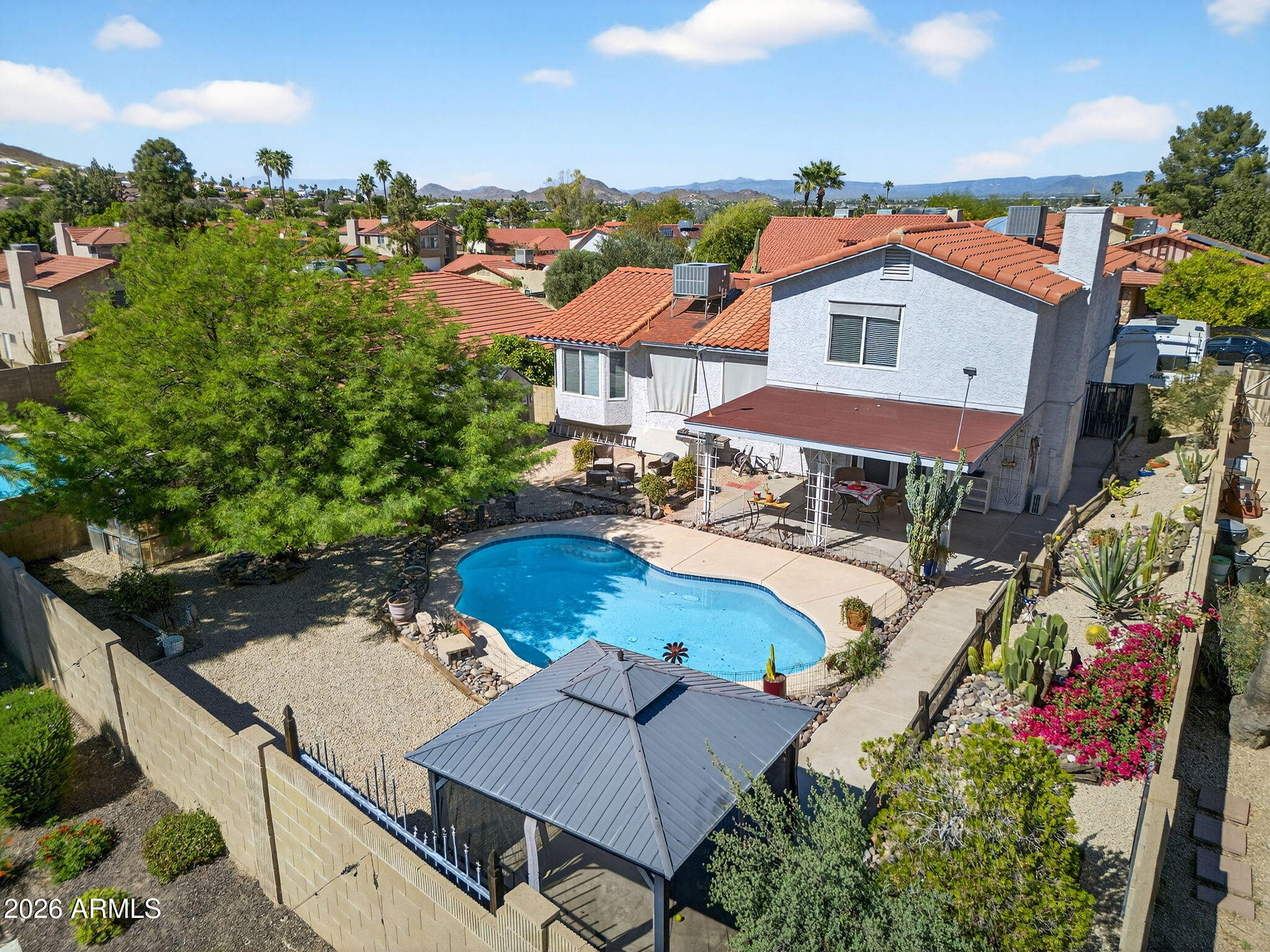 2119 E CROCUS Drive