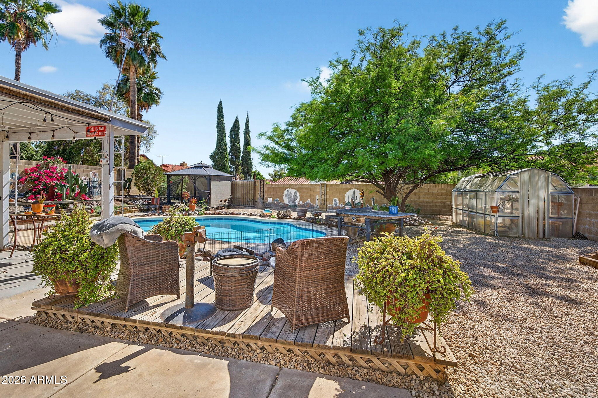 2119 E CROCUS Drive