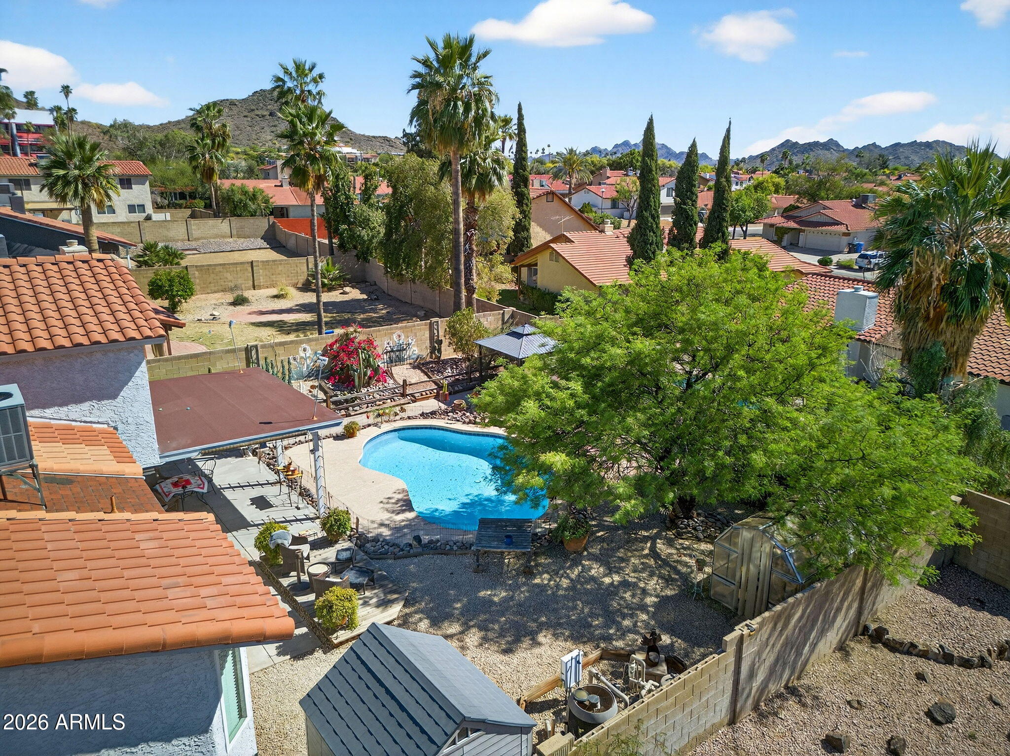 2119 E CROCUS Drive