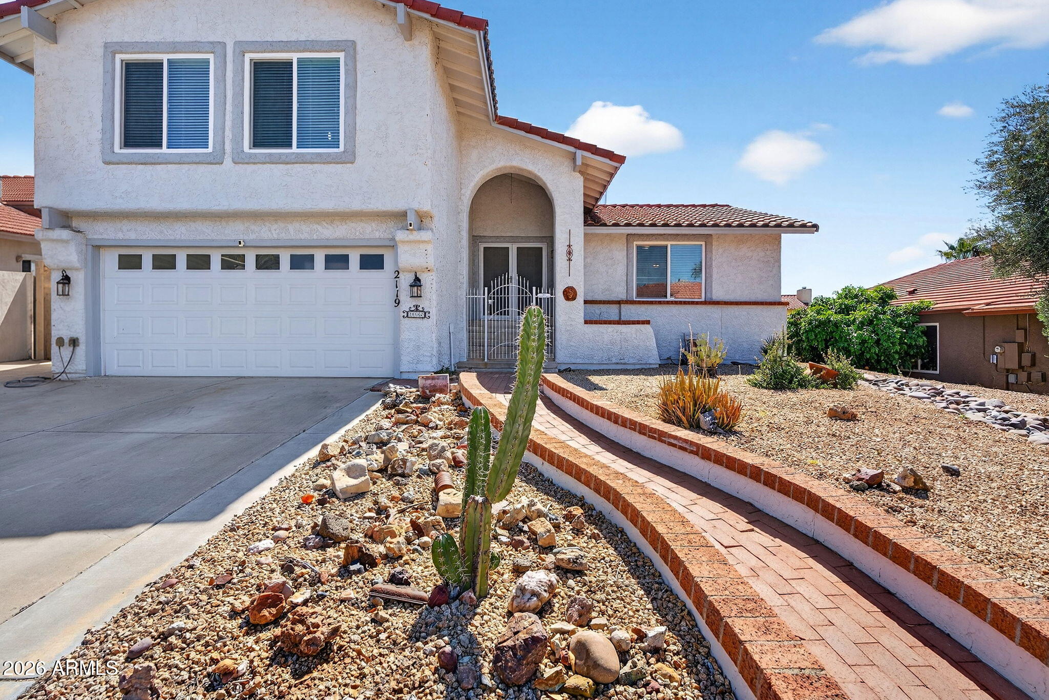 2119 E CROCUS Drive