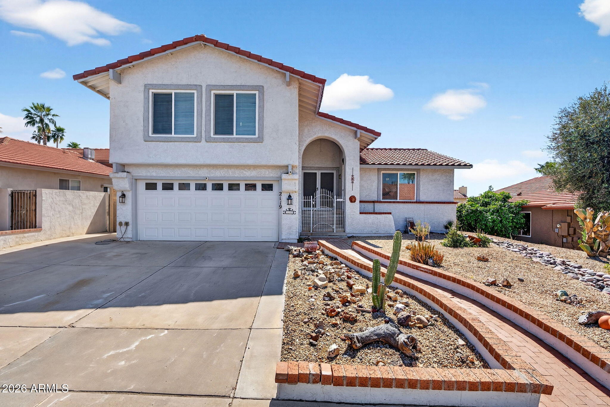 2119 E CROCUS Drive