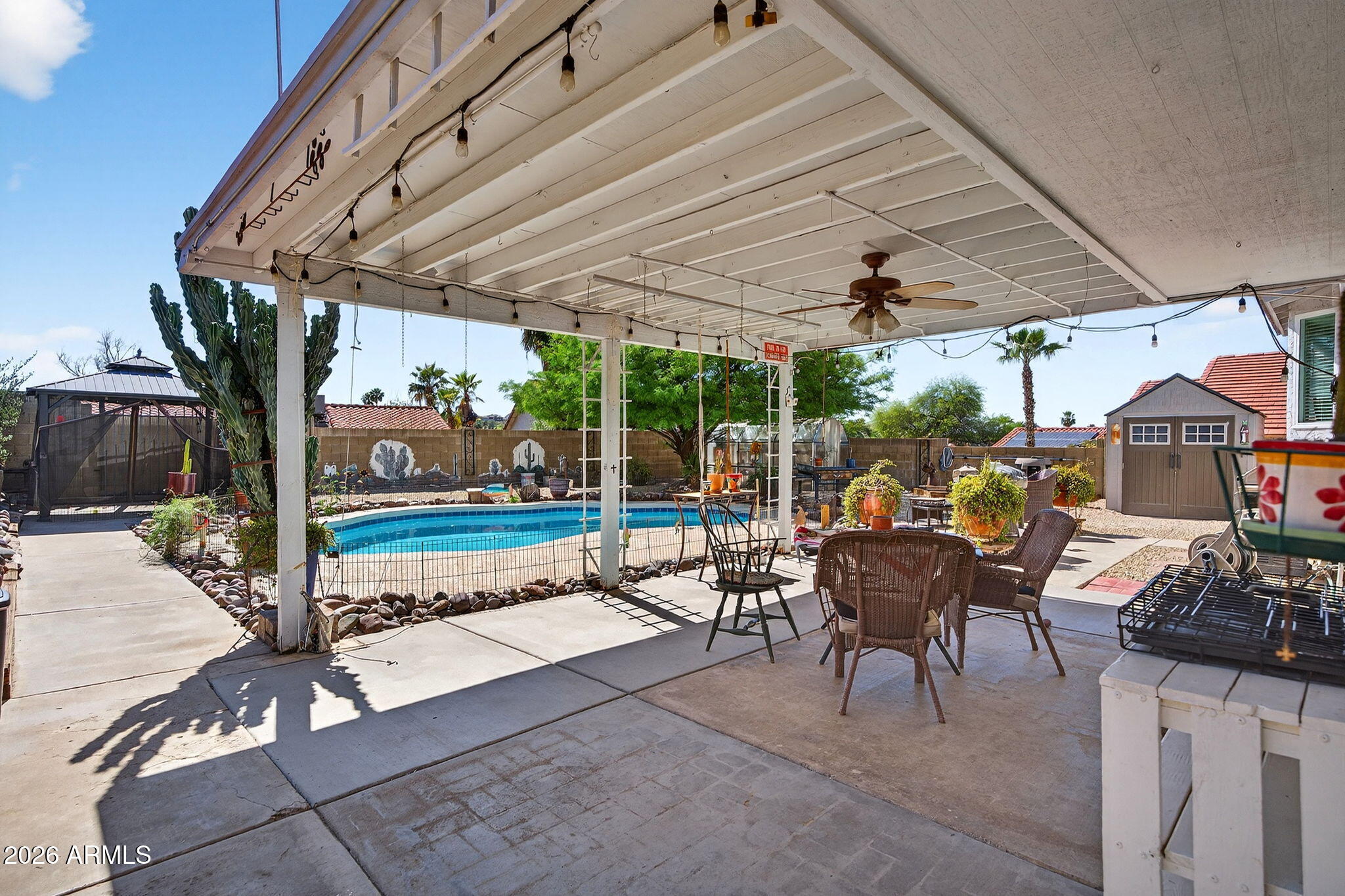 2119 E CROCUS Drive