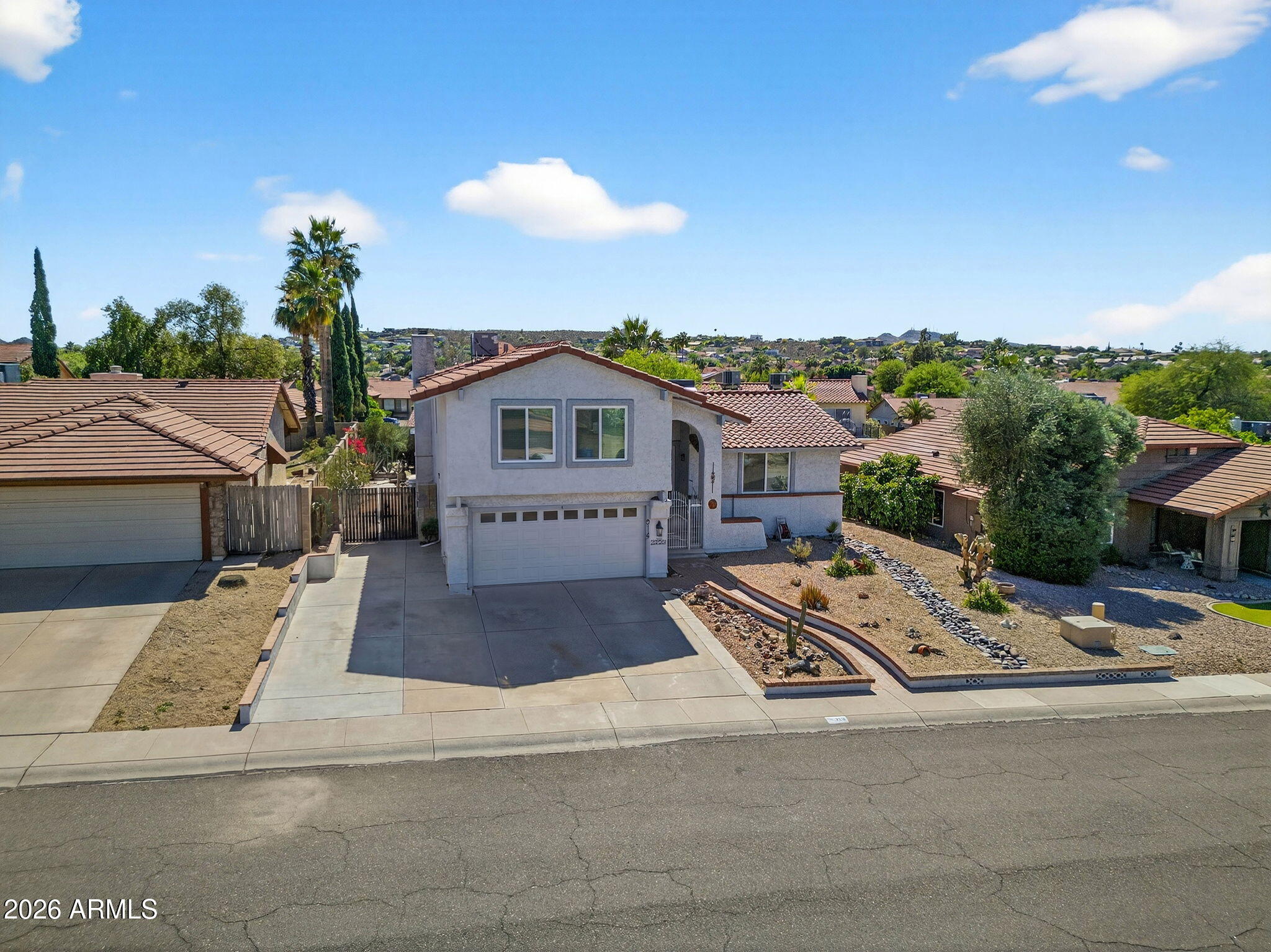 2119 E CROCUS Drive