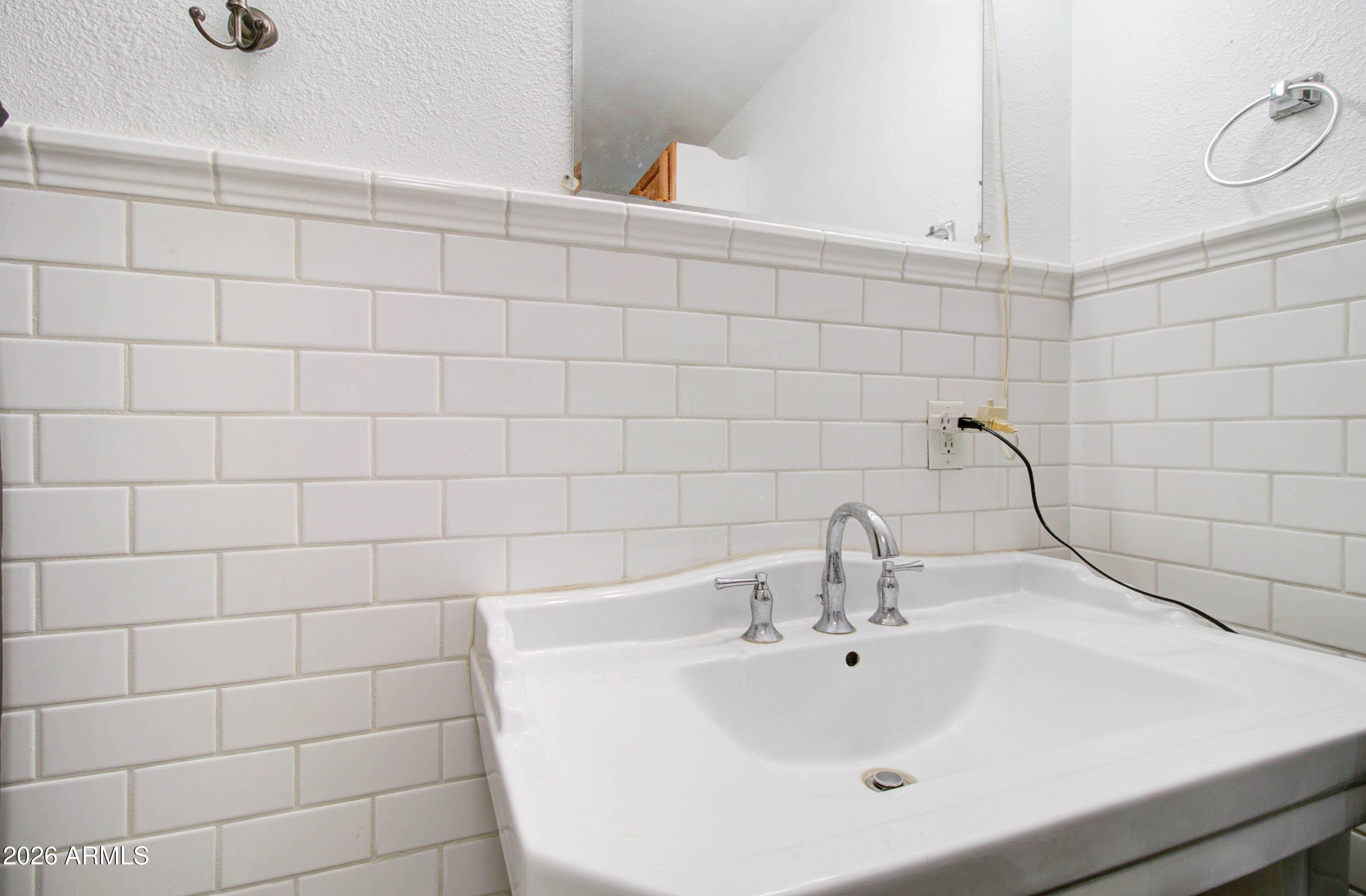 5649 S MIAMI GARDENS Drive