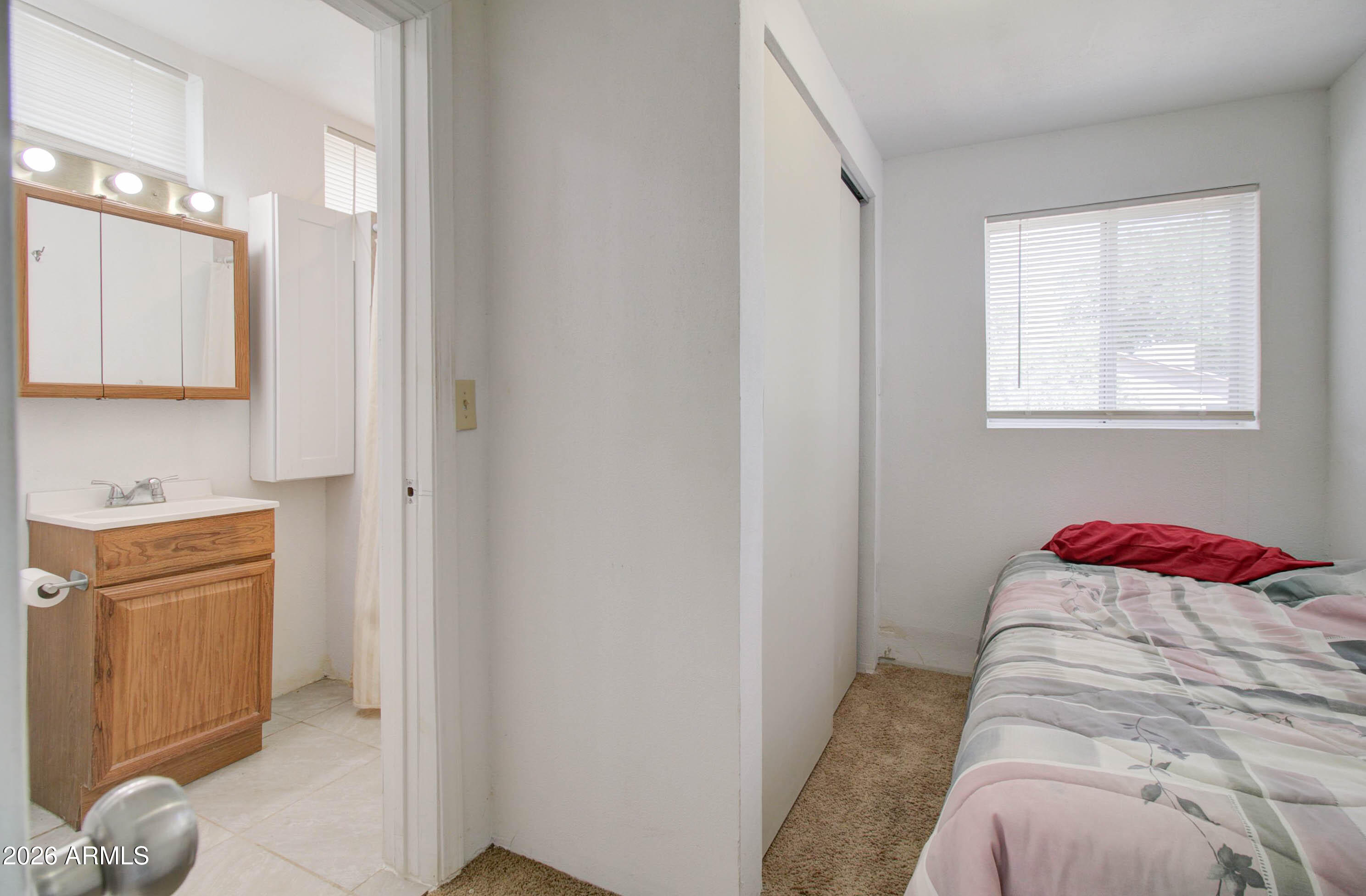 5649 S MIAMI GARDENS Drive