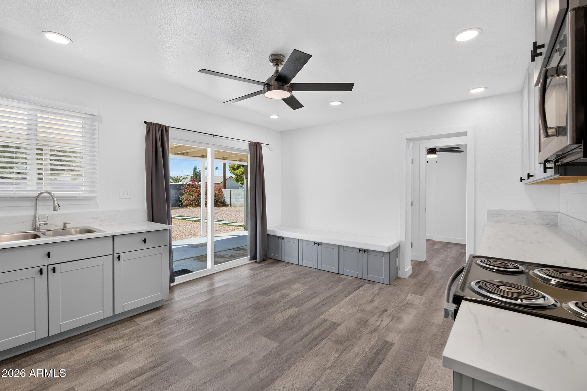 2501 E KAREN Drive