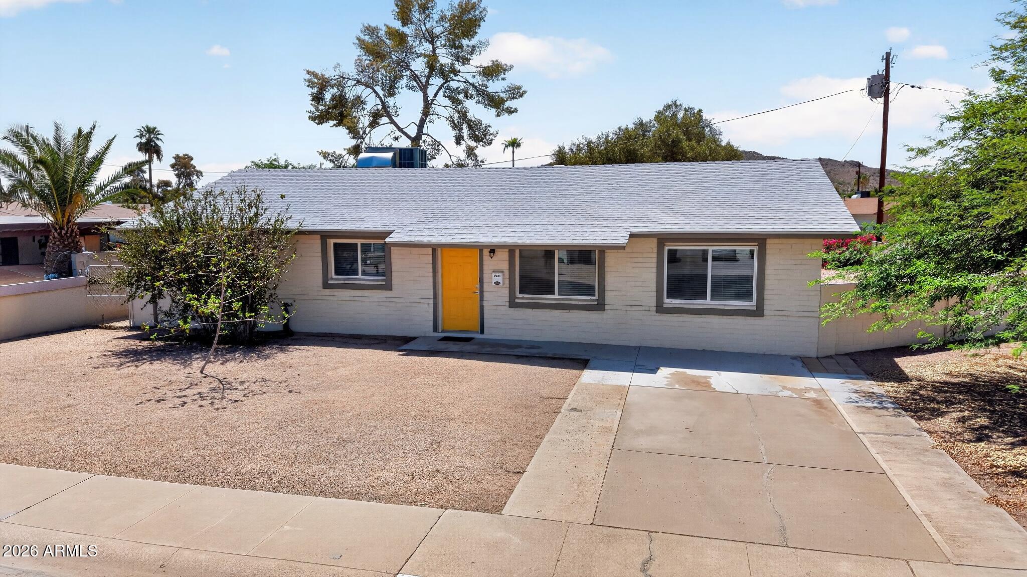 2501 E KAREN Drive