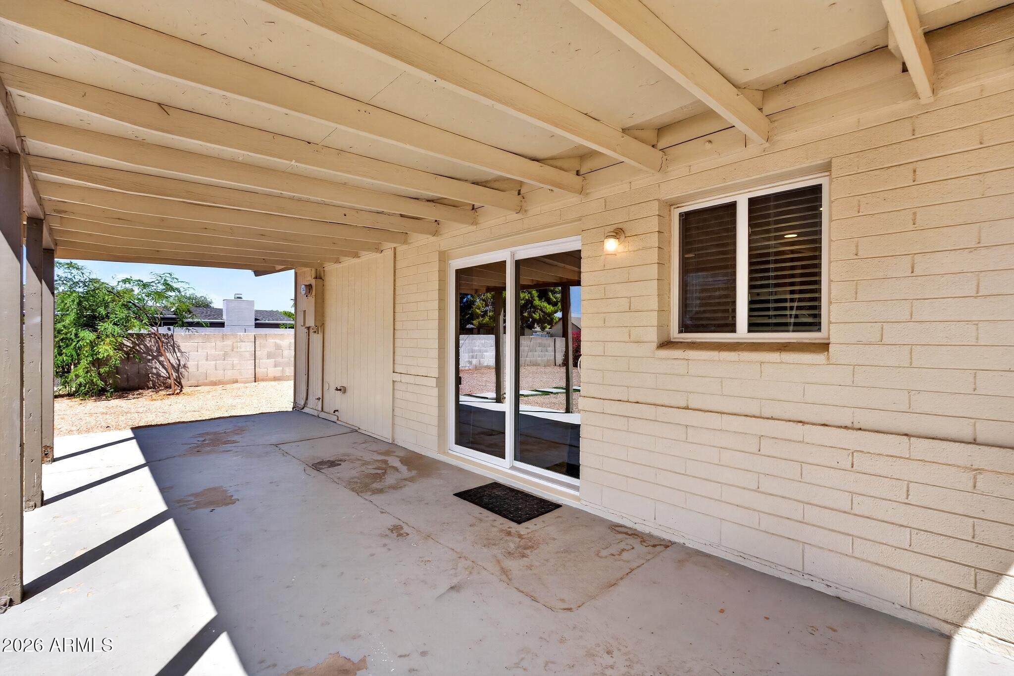 2501 E KAREN Drive