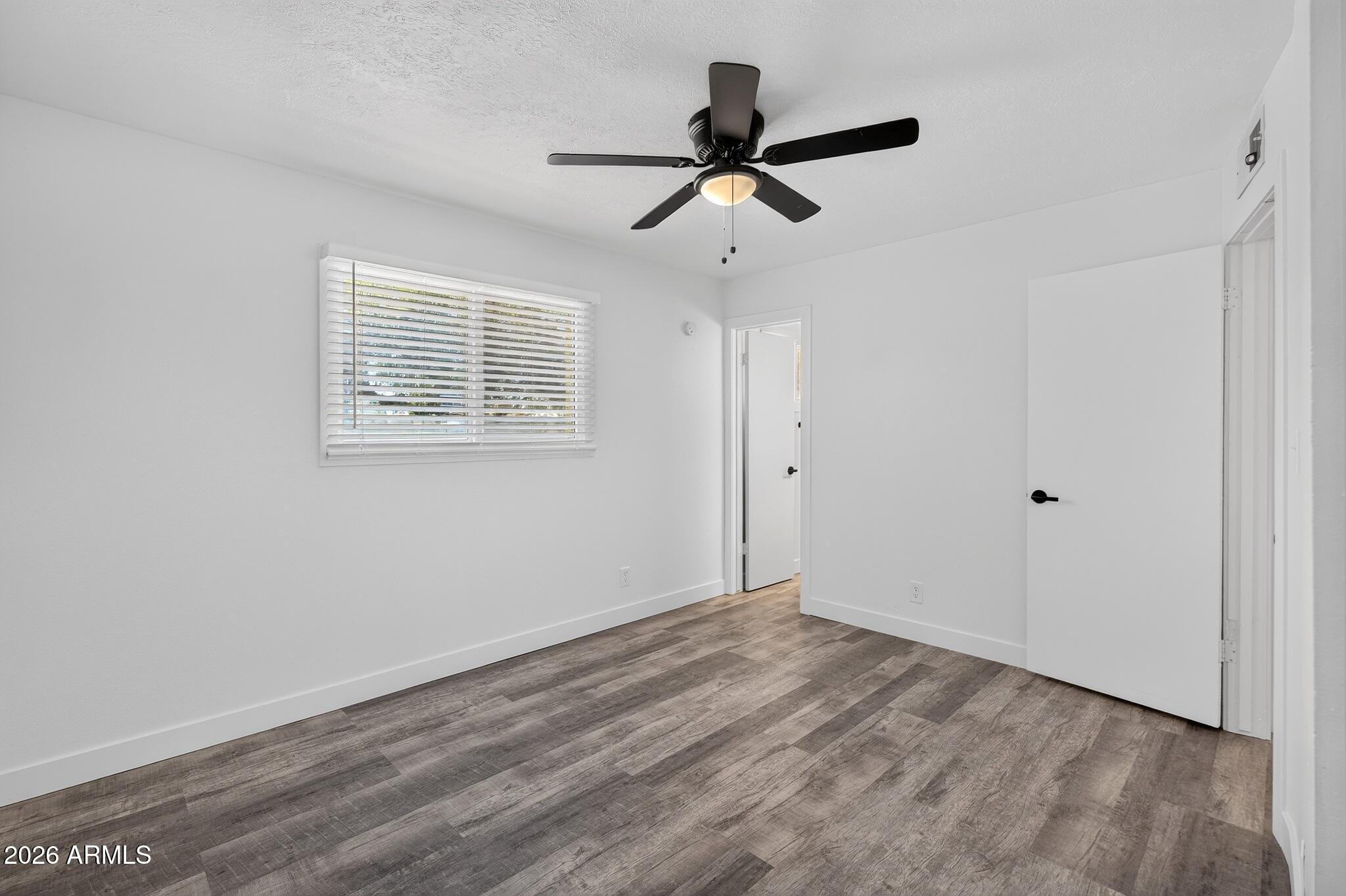 2501 E KAREN Drive
