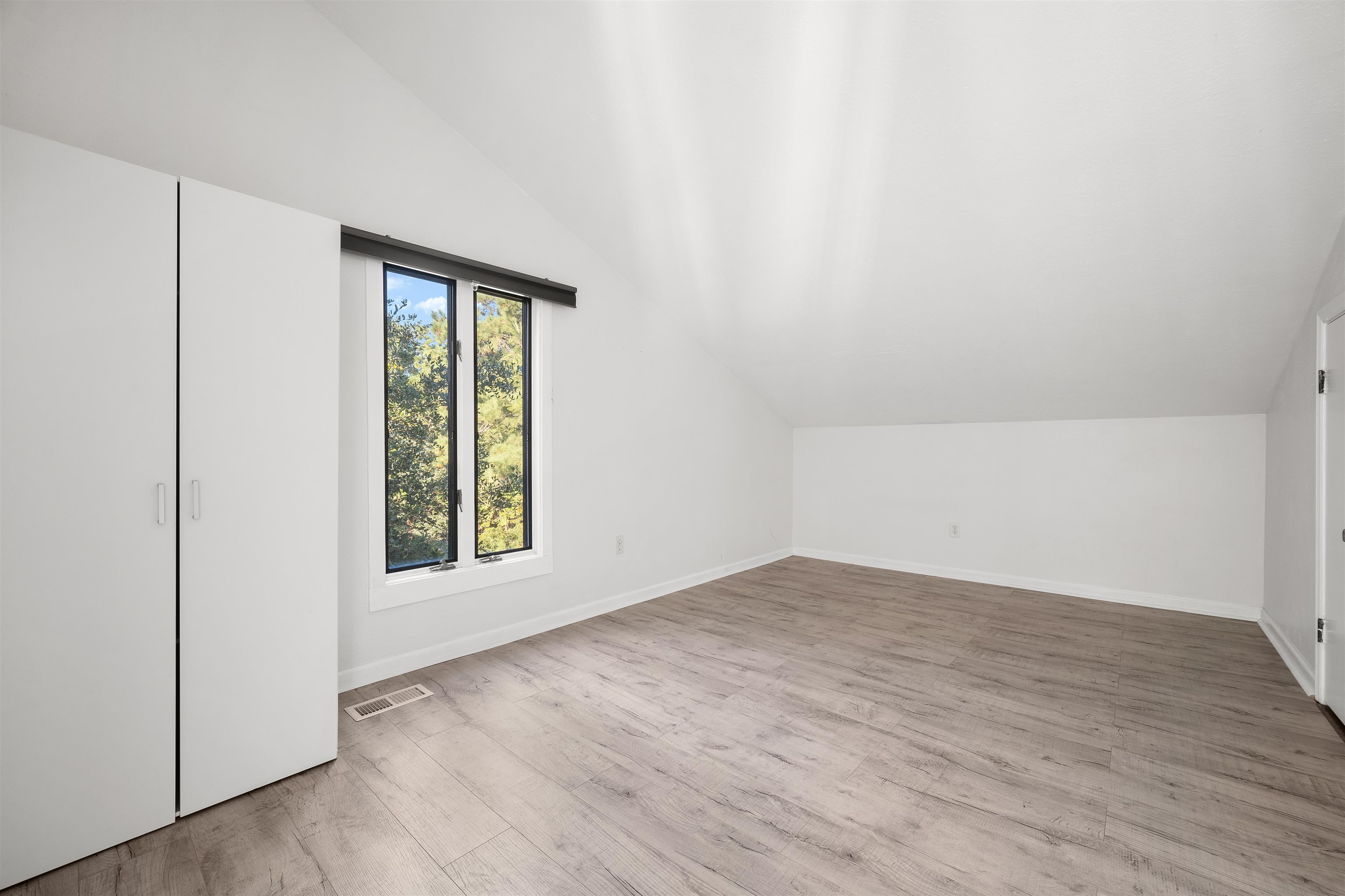 2319 Swan Island Road Unit: Lot 22