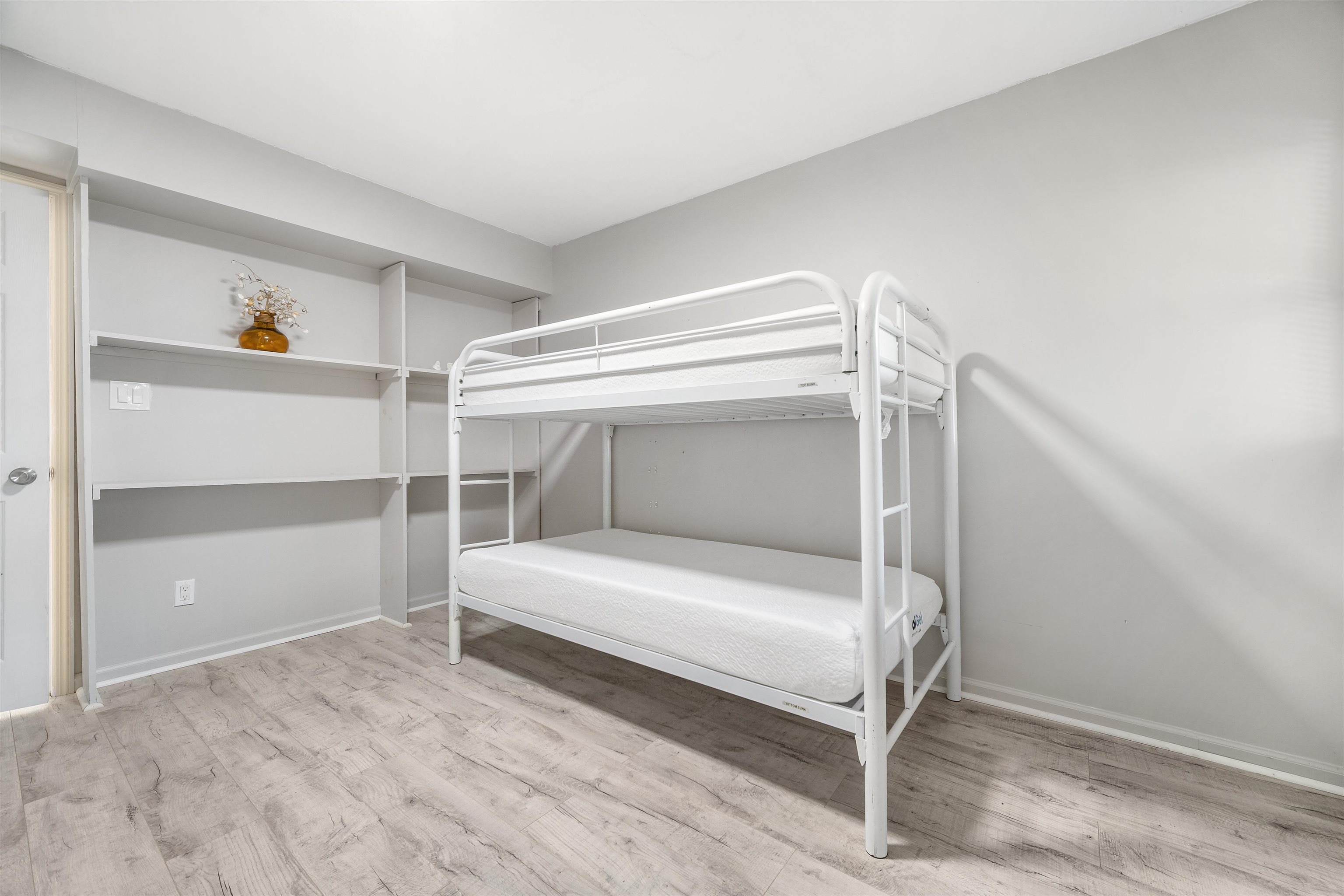 2319 Swan Island Road Unit: Lot 22