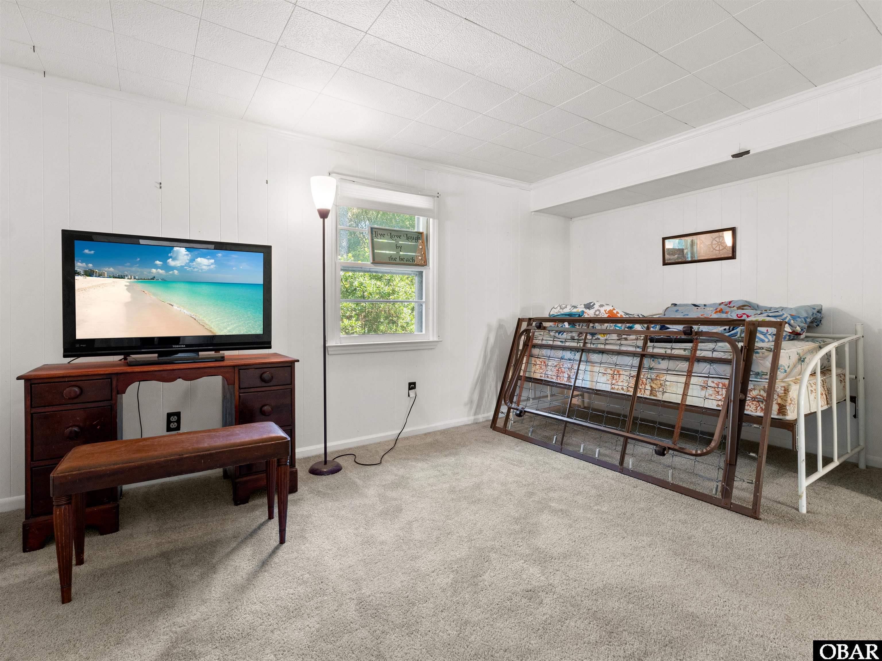 2381 Swan Island Road Lot #16