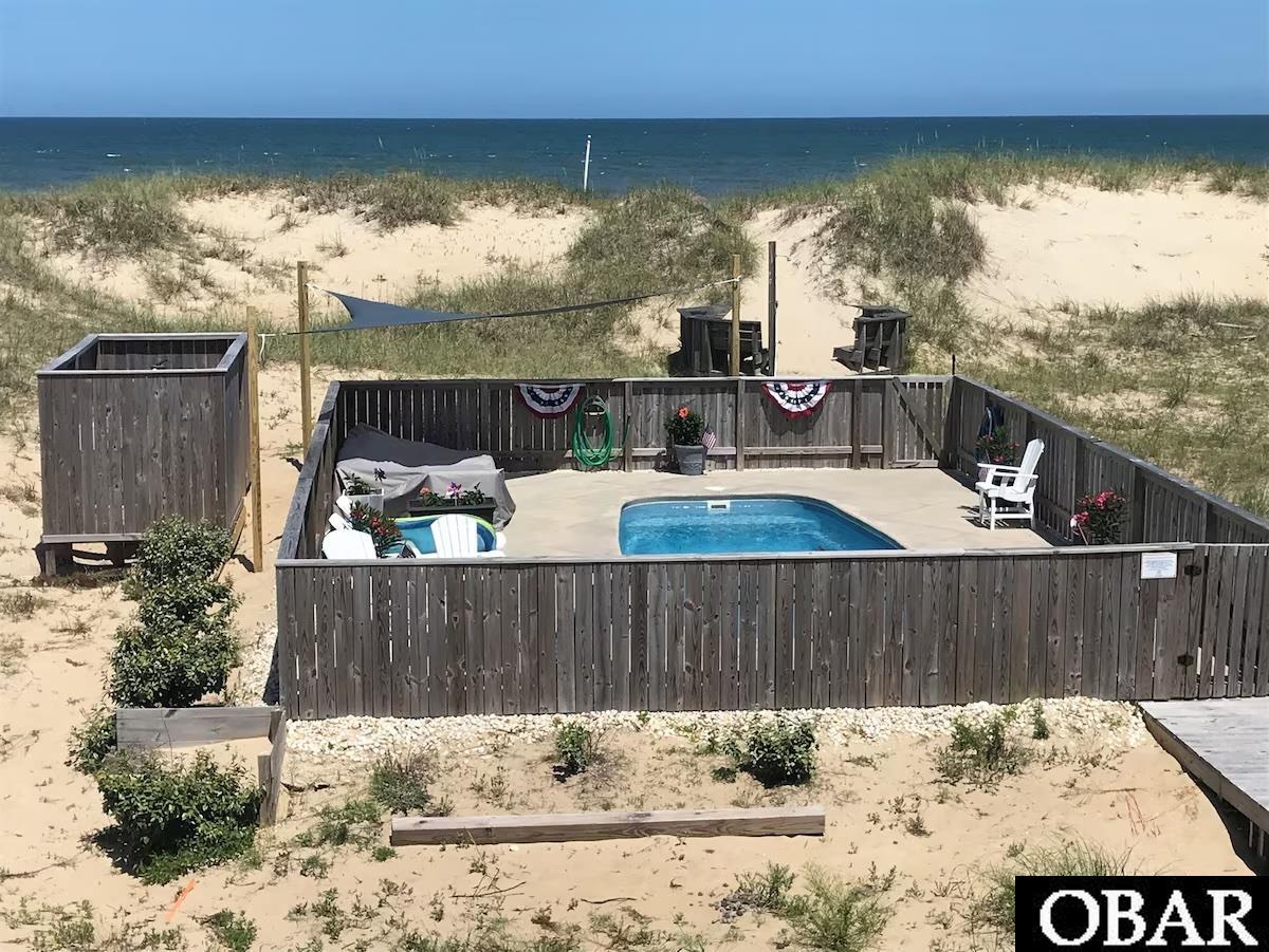 2195 Sandfiddler Road
