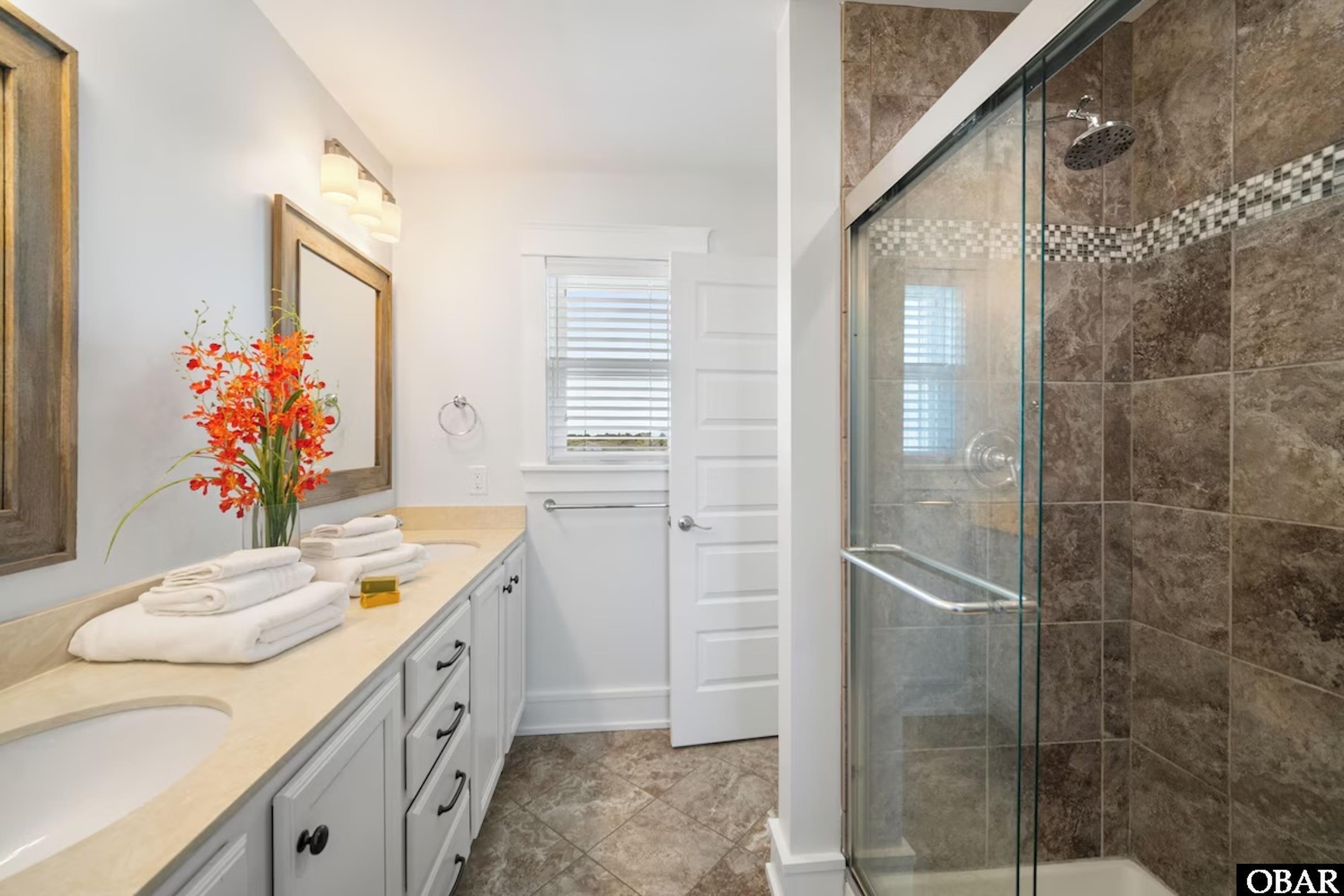 2195 Sandfiddler Road