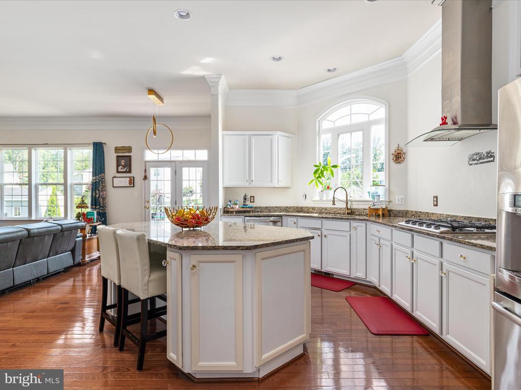 6560 WELLSPRING COURT