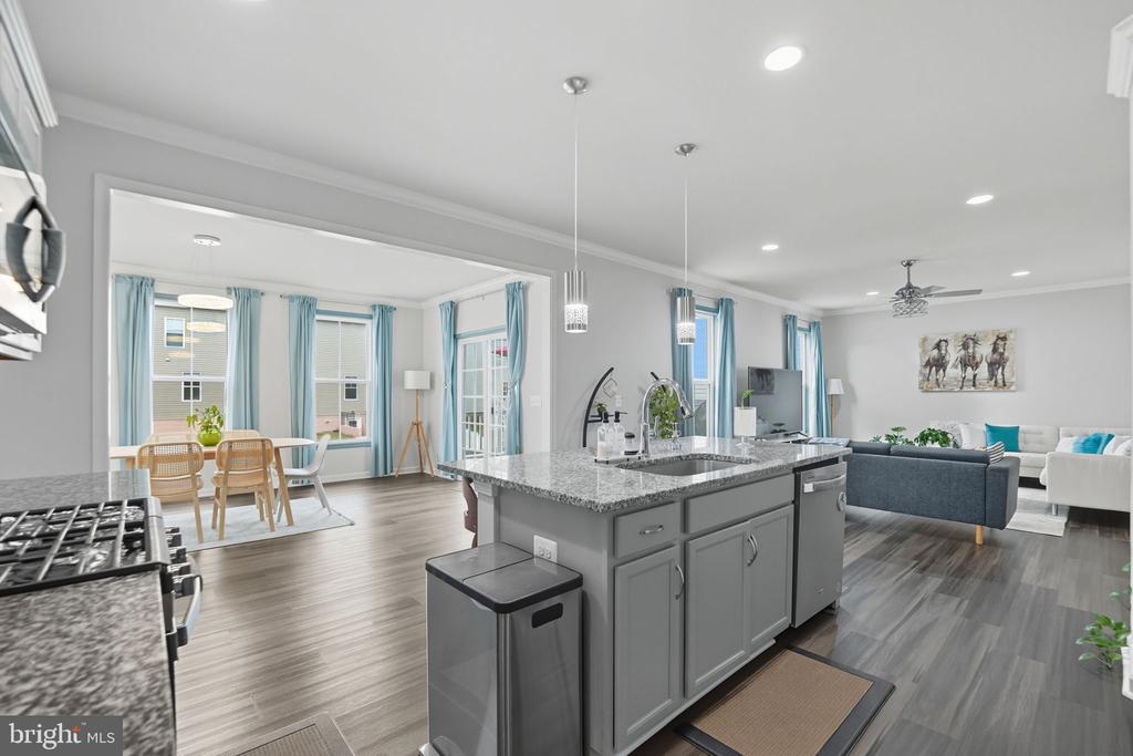119 INTERLACE WAY