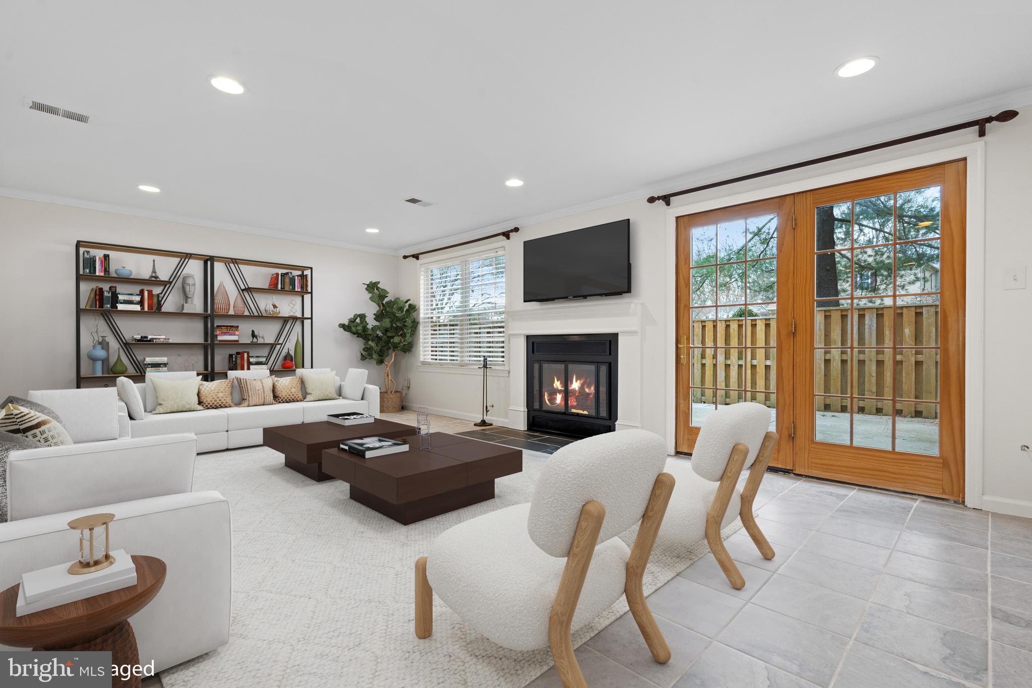 7831 BUTTERFIELD LANE