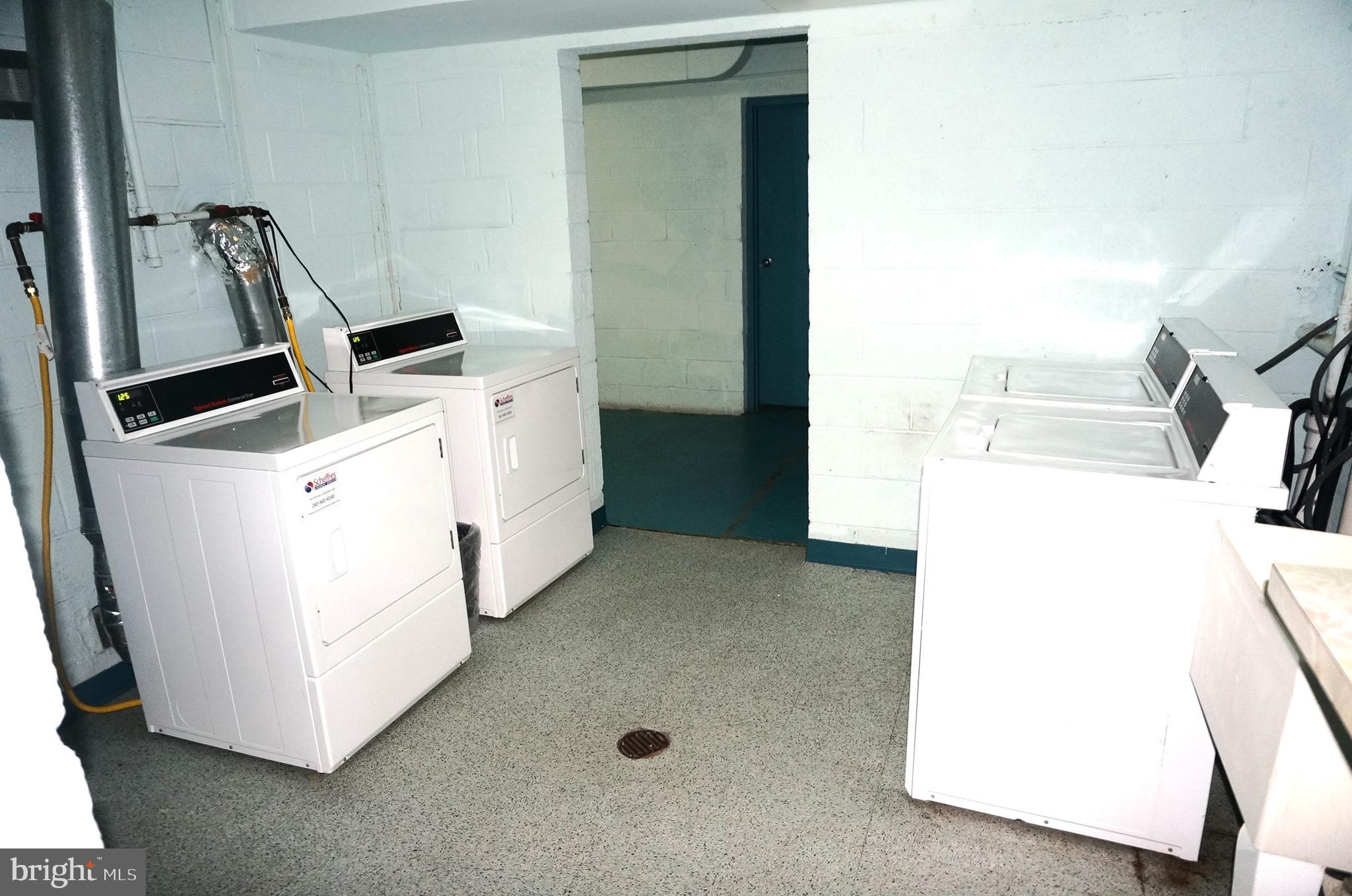 3366 WOODBURN ROAD 13