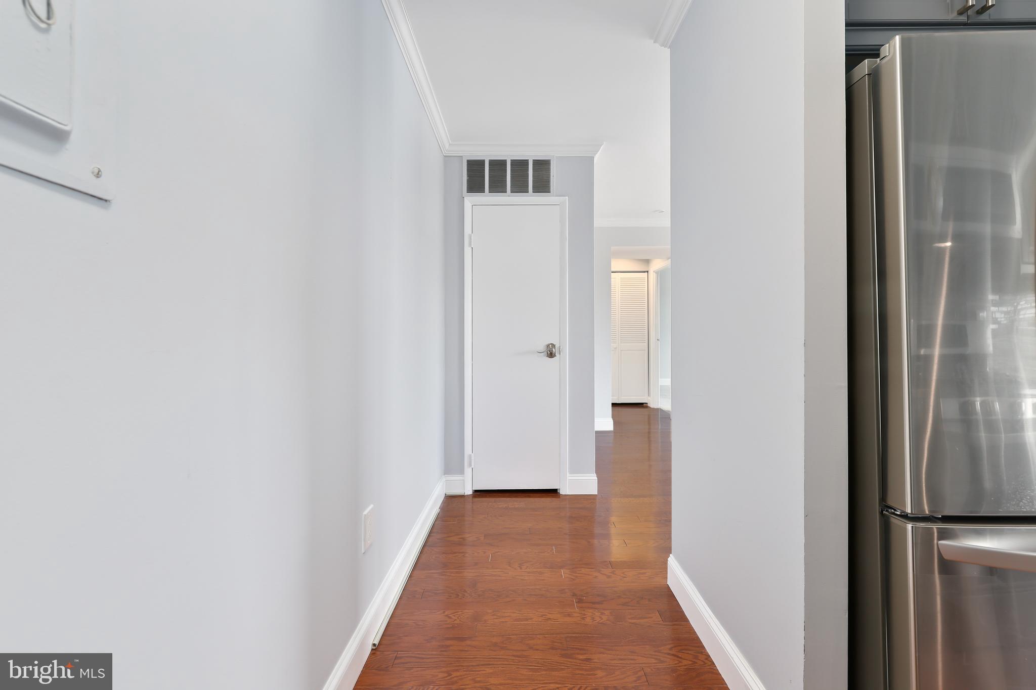 109 CENTER STREET N C 304