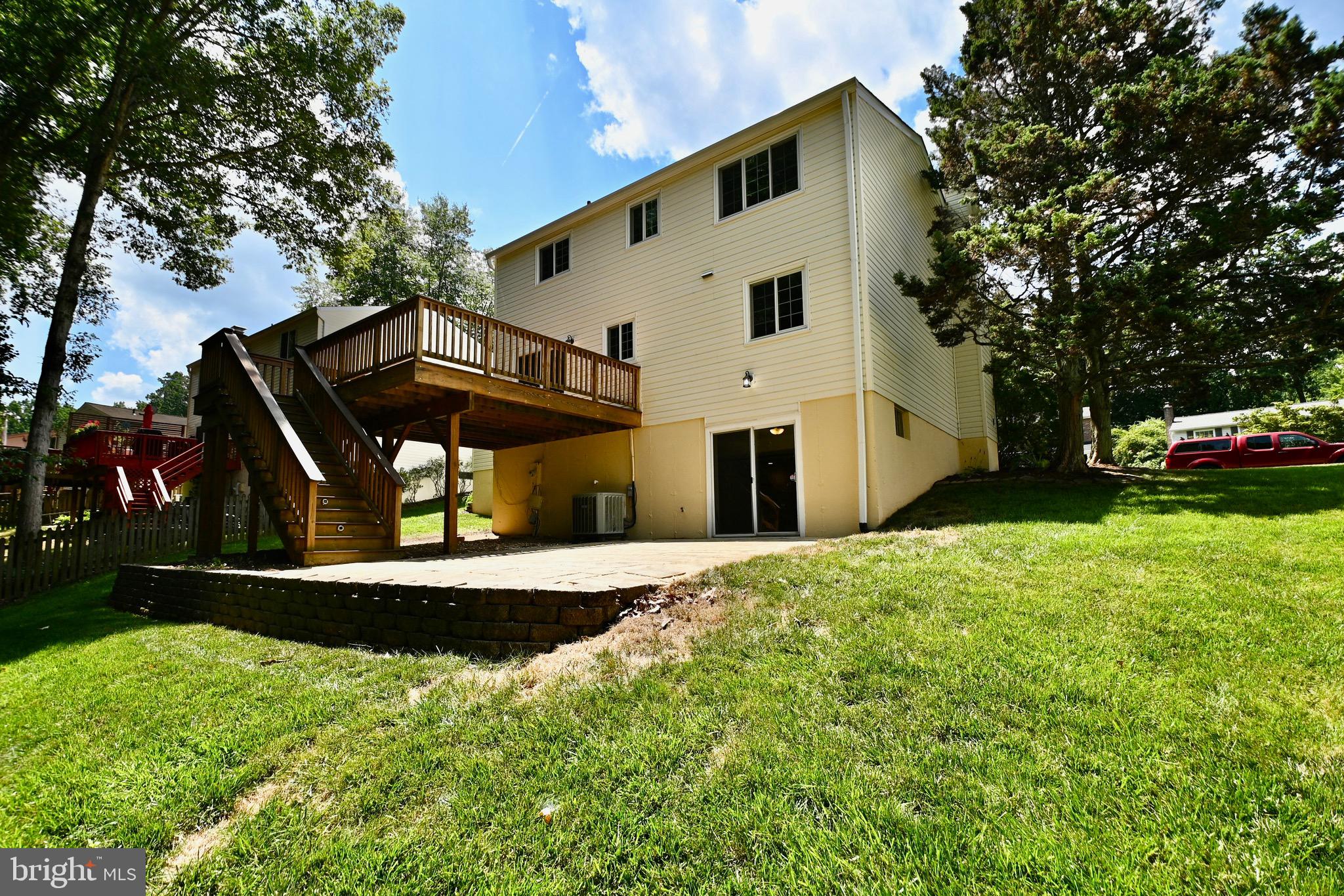 8113 WINTER BLUE COURT