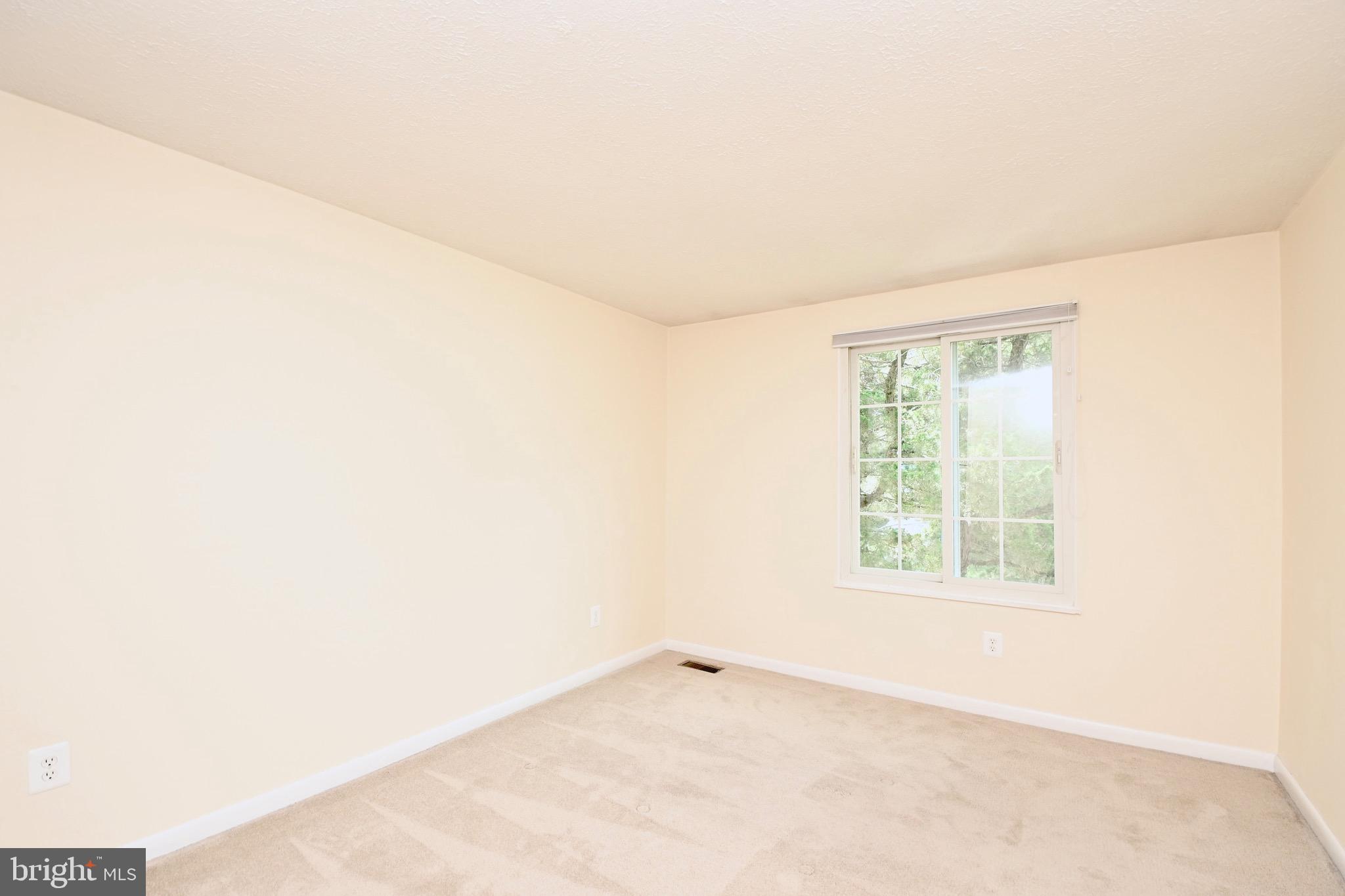 8113 WINTER BLUE COURT