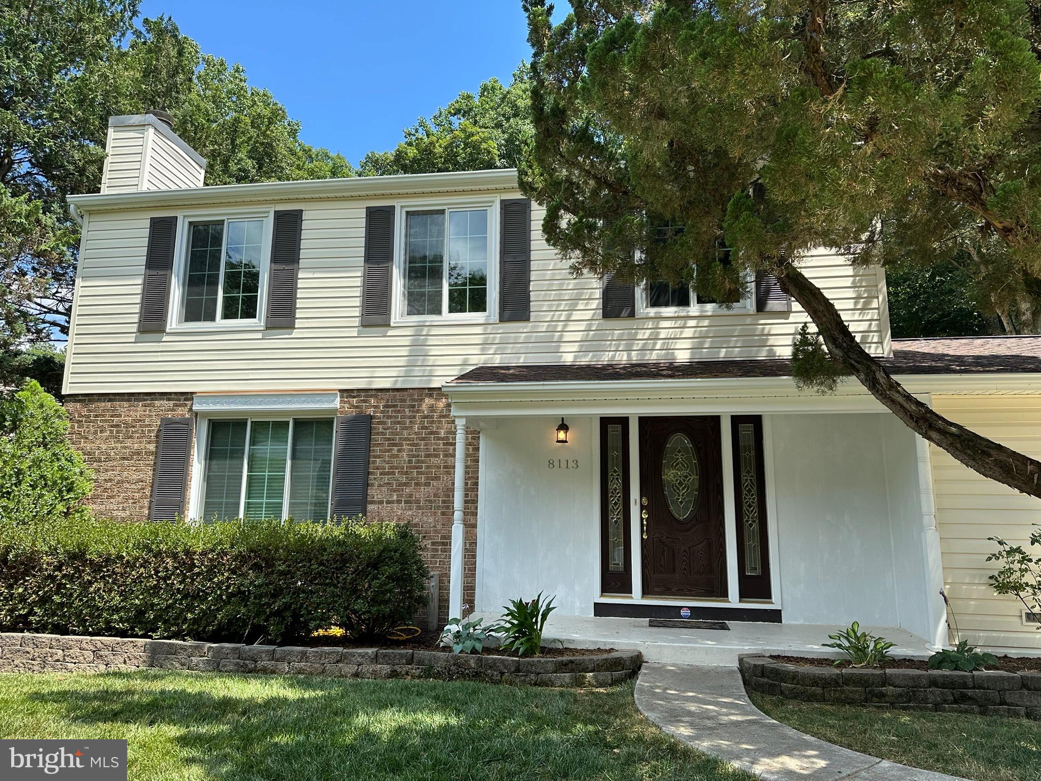 8113 WINTER BLUE COURT