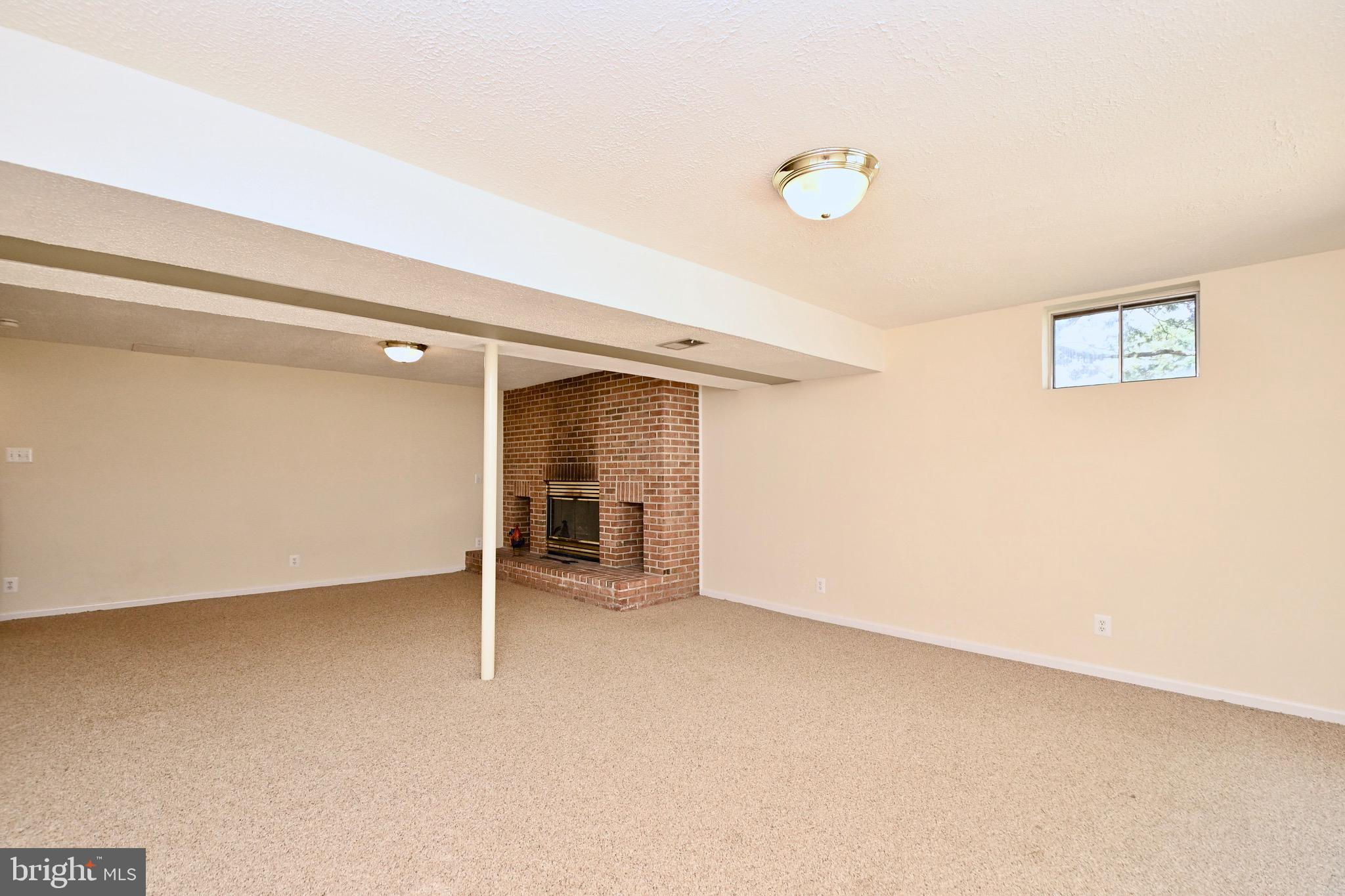 8113 WINTER BLUE COURT