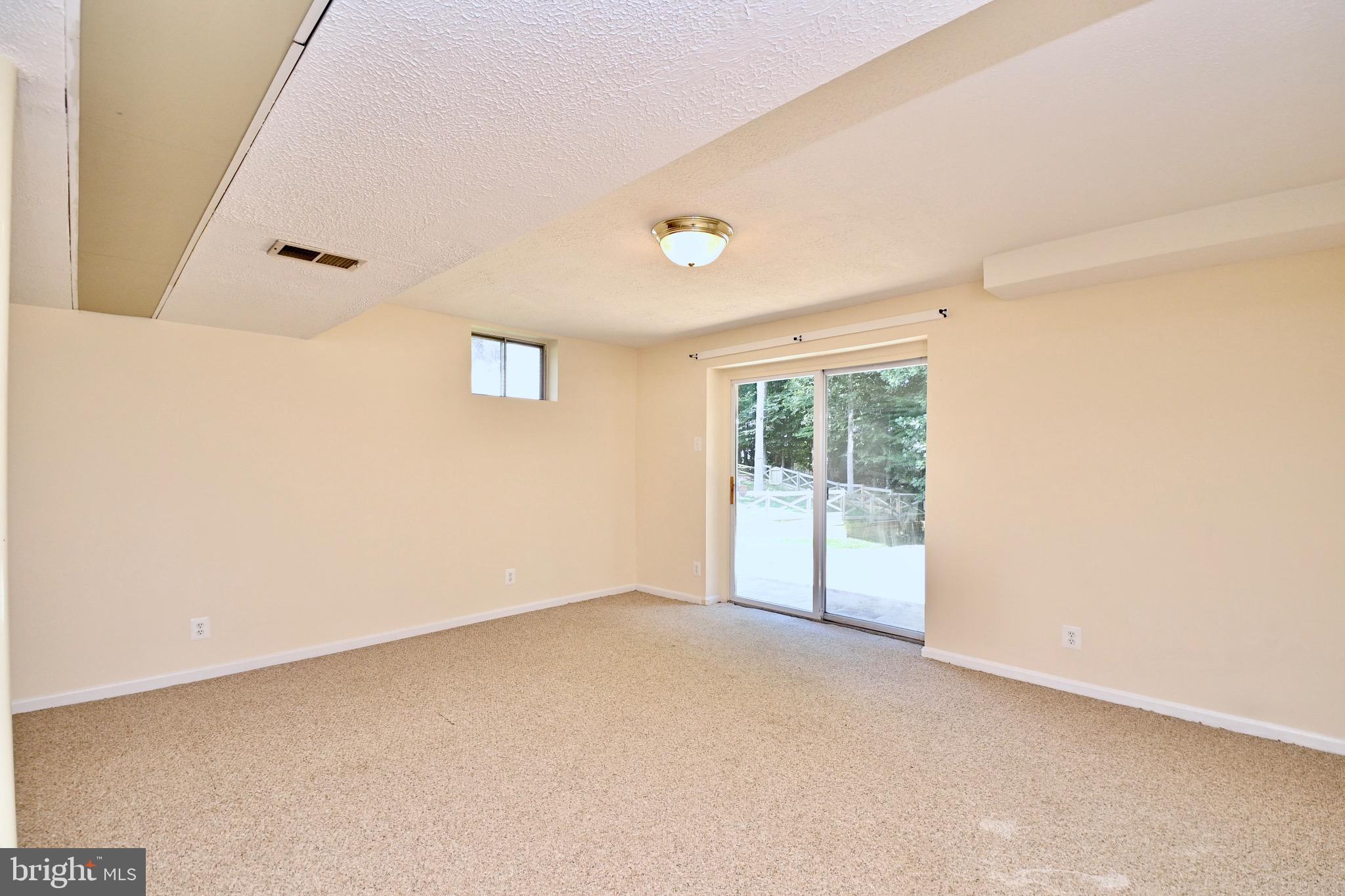 8113 WINTER BLUE COURT