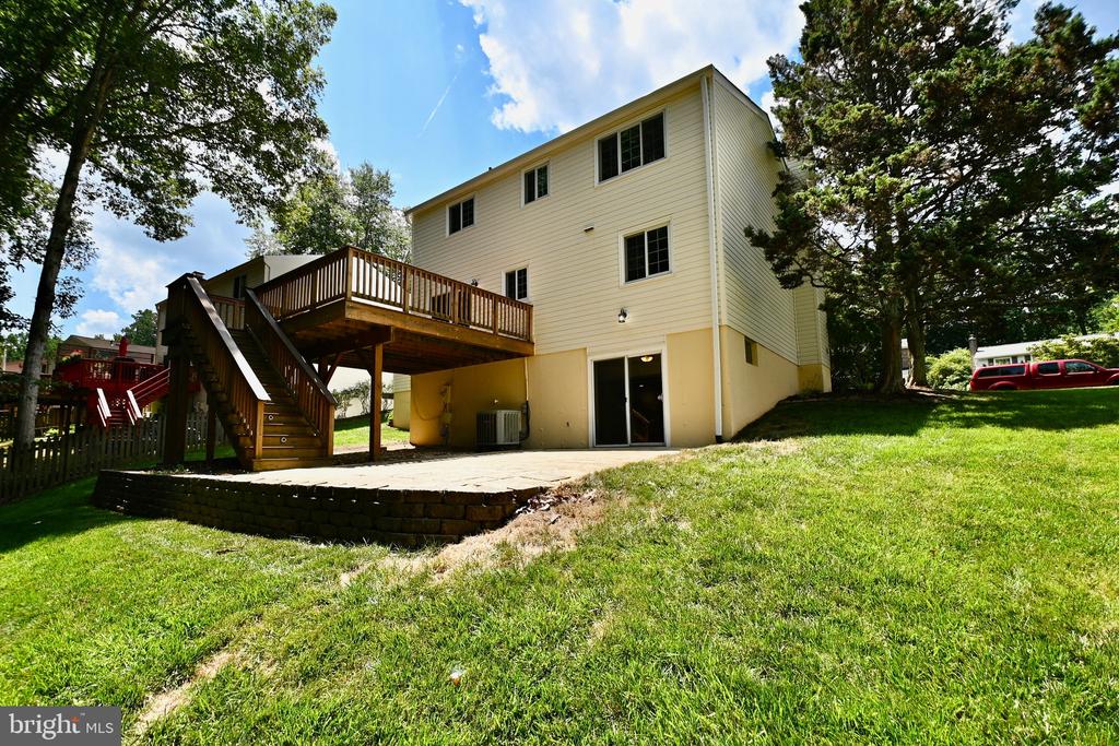 8113 WINTER BLUE COURT