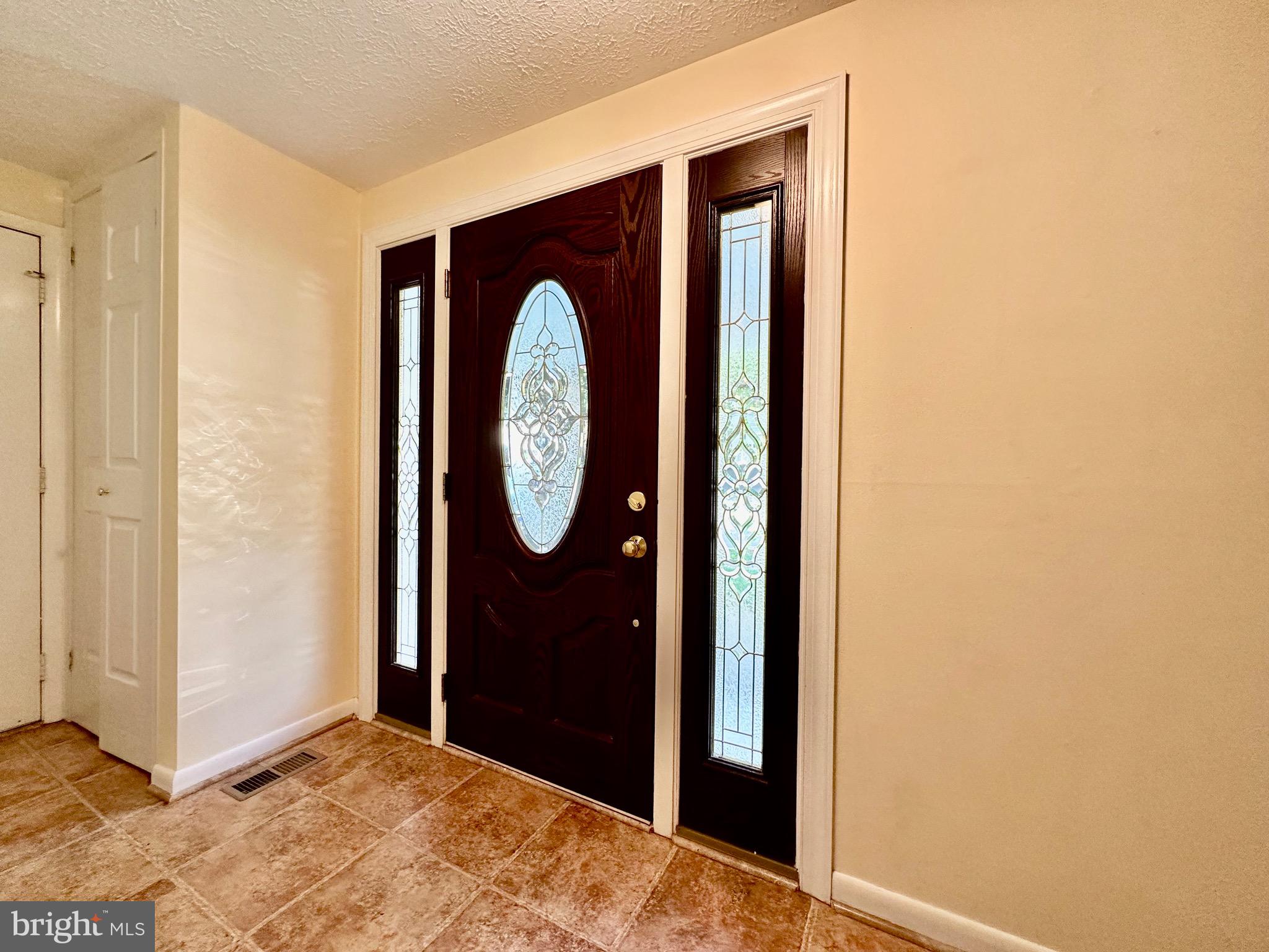 8113 WINTER BLUE COURT