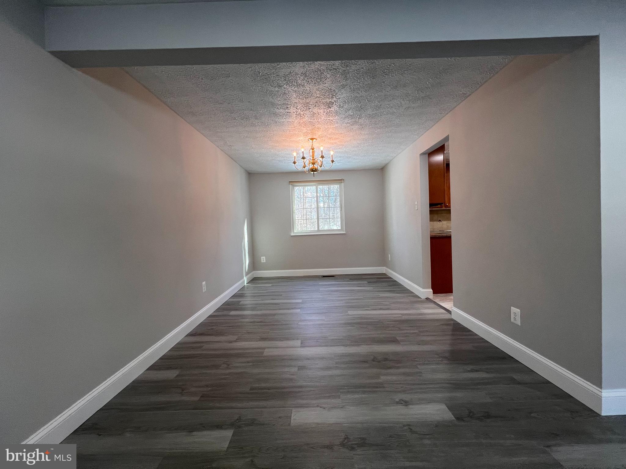 8113 WINTER BLUE COURT