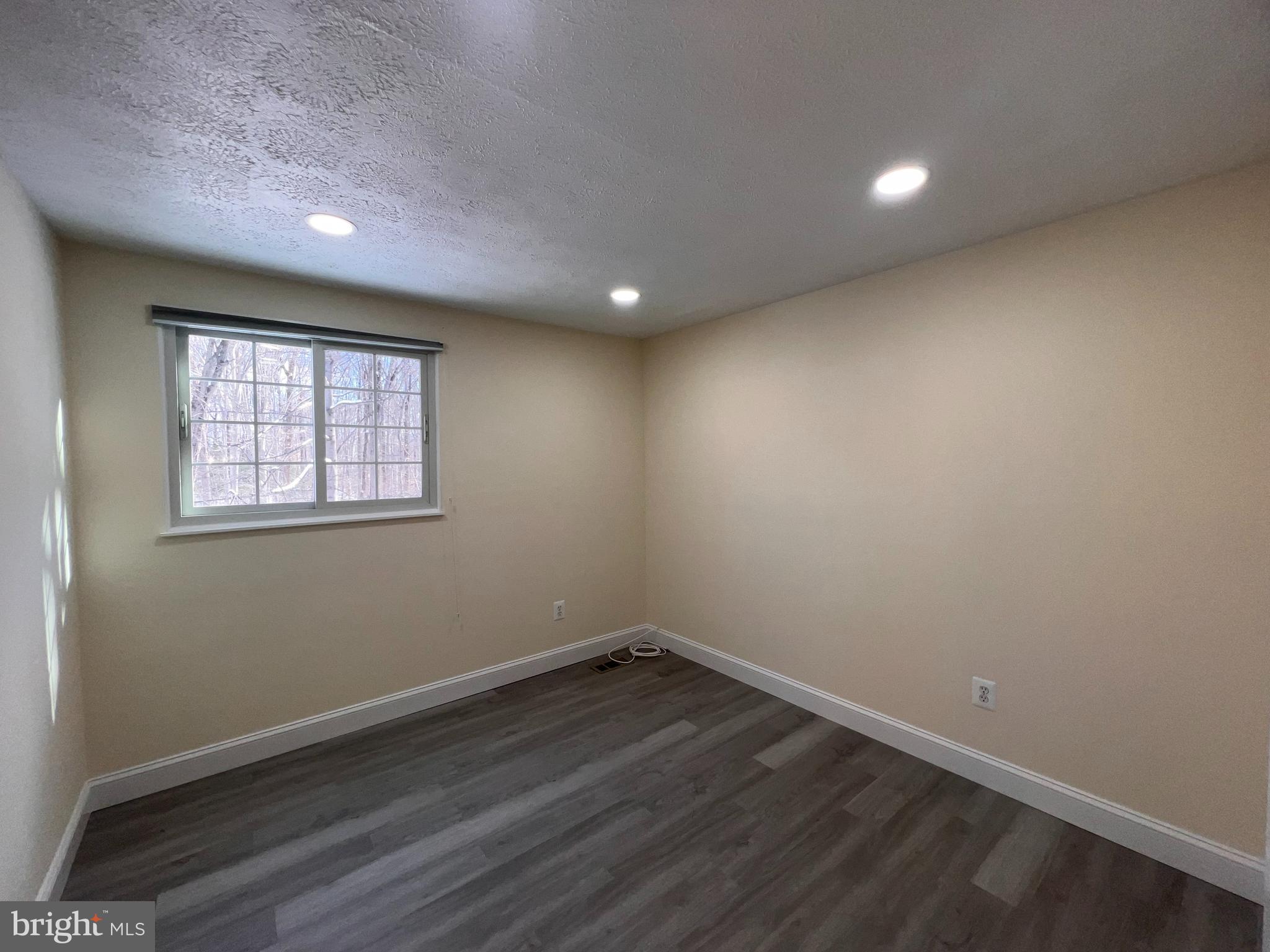 8113 WINTER BLUE COURT