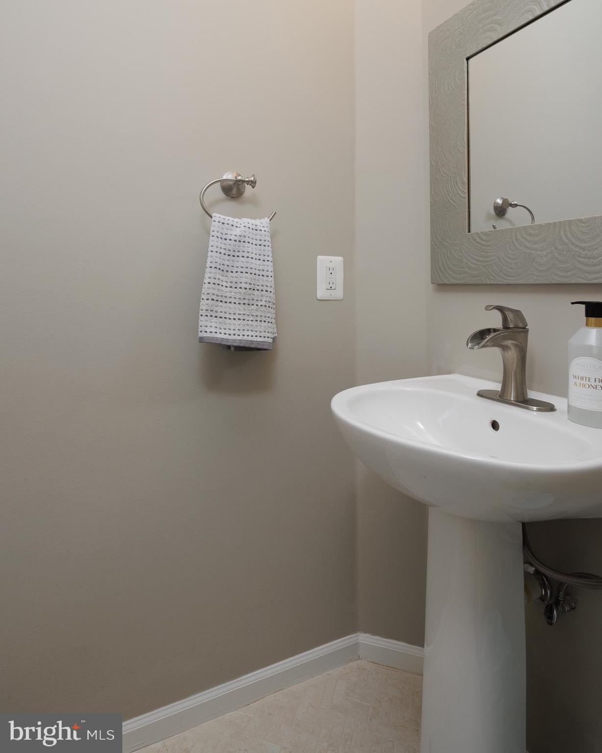 6659 SCOTTSWOOD STREET