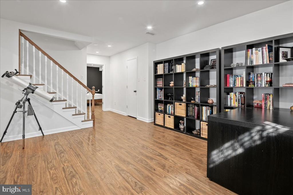 5262 PUMPHREY DRIVE