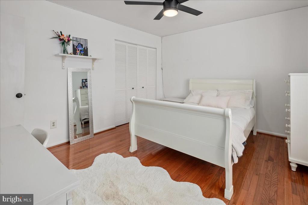 5262 PUMPHREY DRIVE