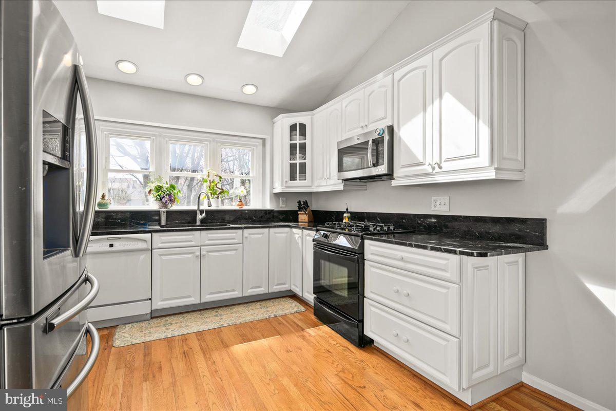 6582 FORSYTHIA STREET