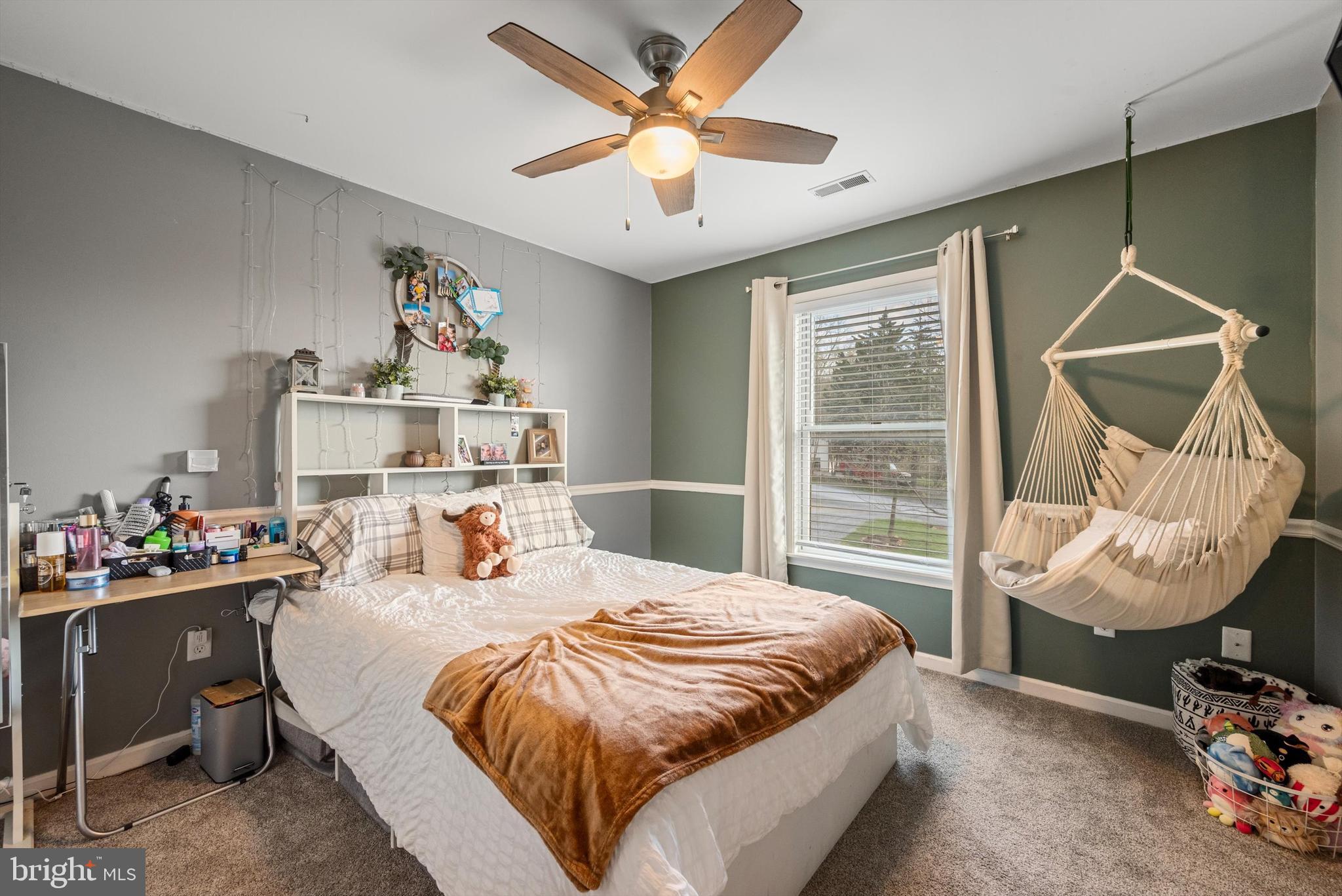 149 STEPS TO HEAVEN ROAD