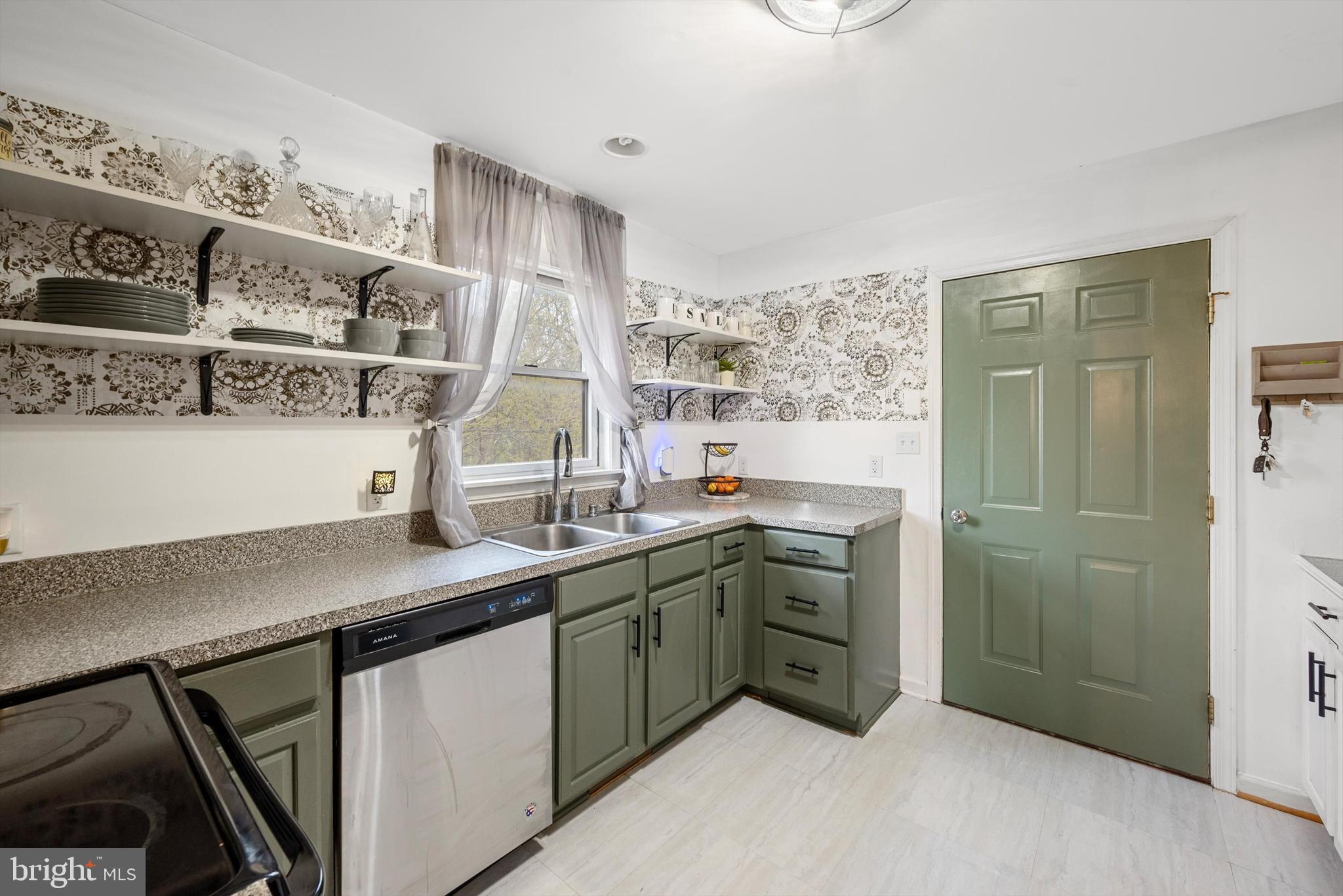 149 STEPS TO HEAVEN ROAD