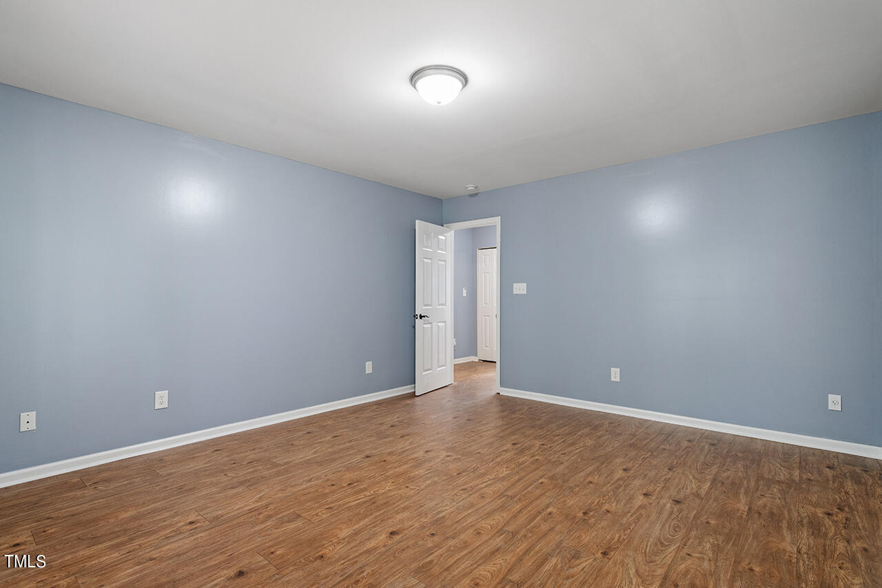 4528 Shady Side Lane