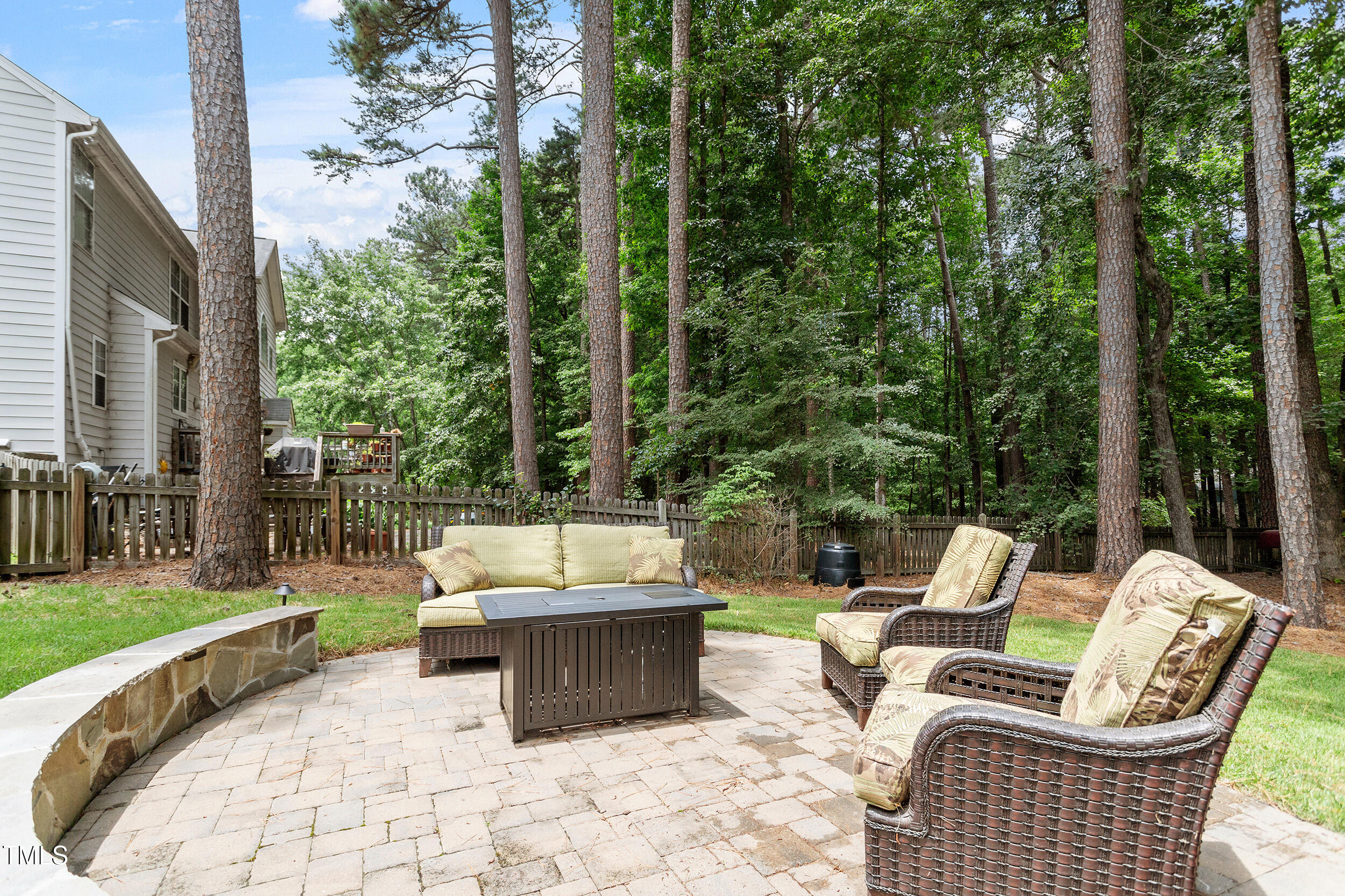 2422 Castleburg Drive