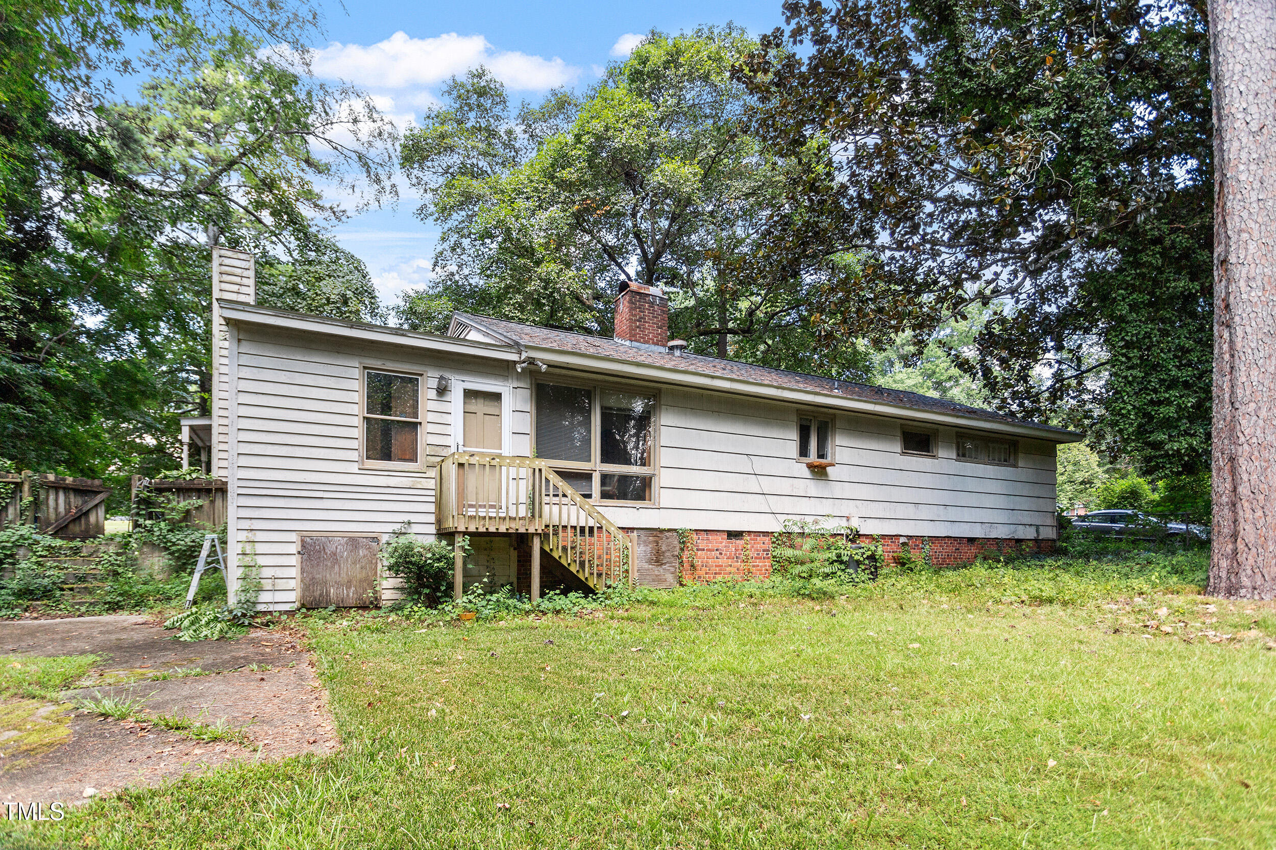 114 Clarendon Crescent