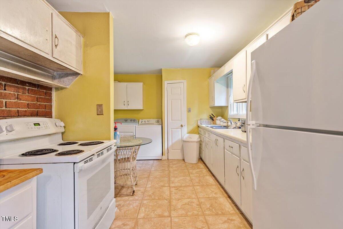 114 Clarendon Crescent