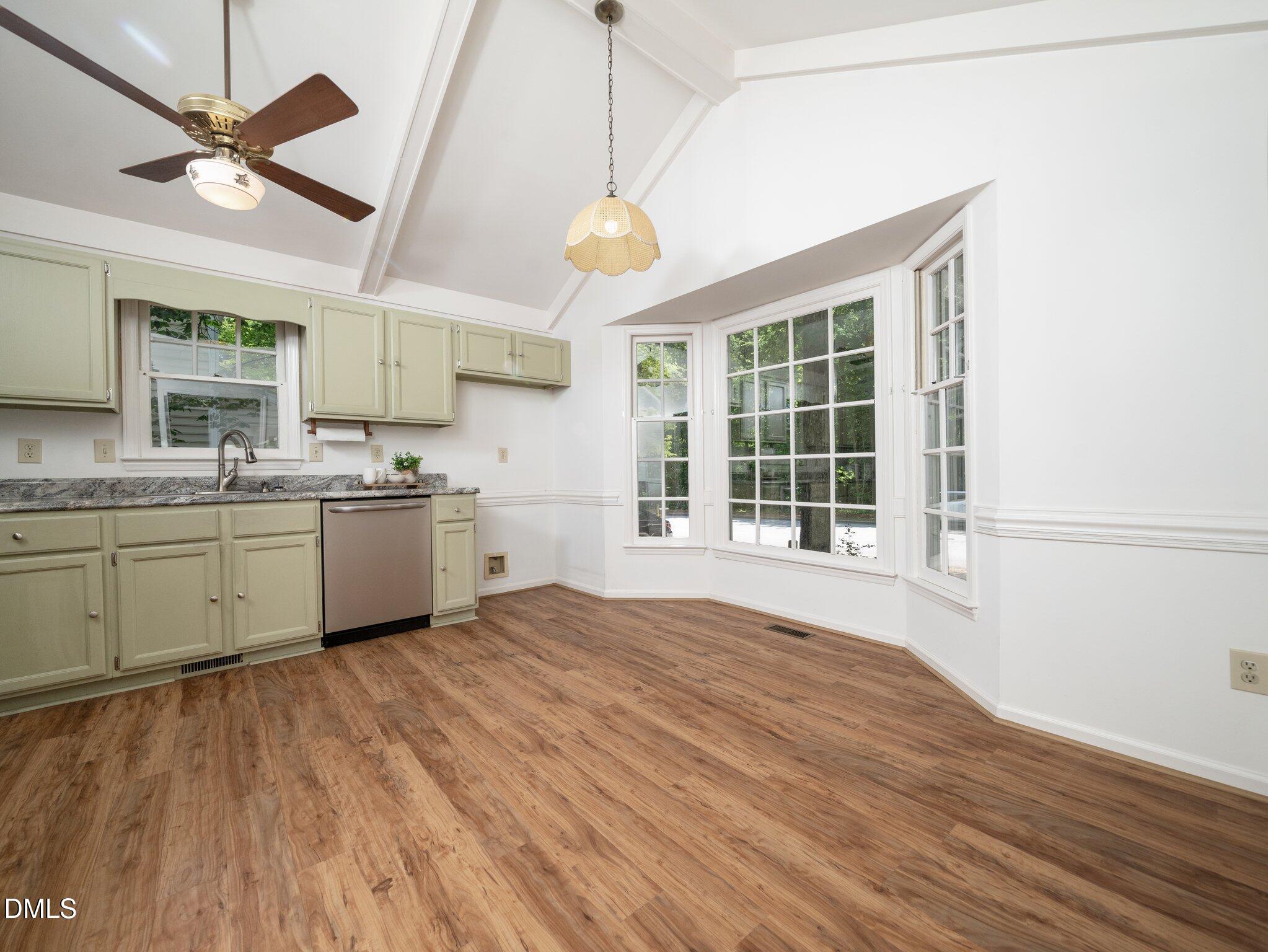 6016 Volant Drive