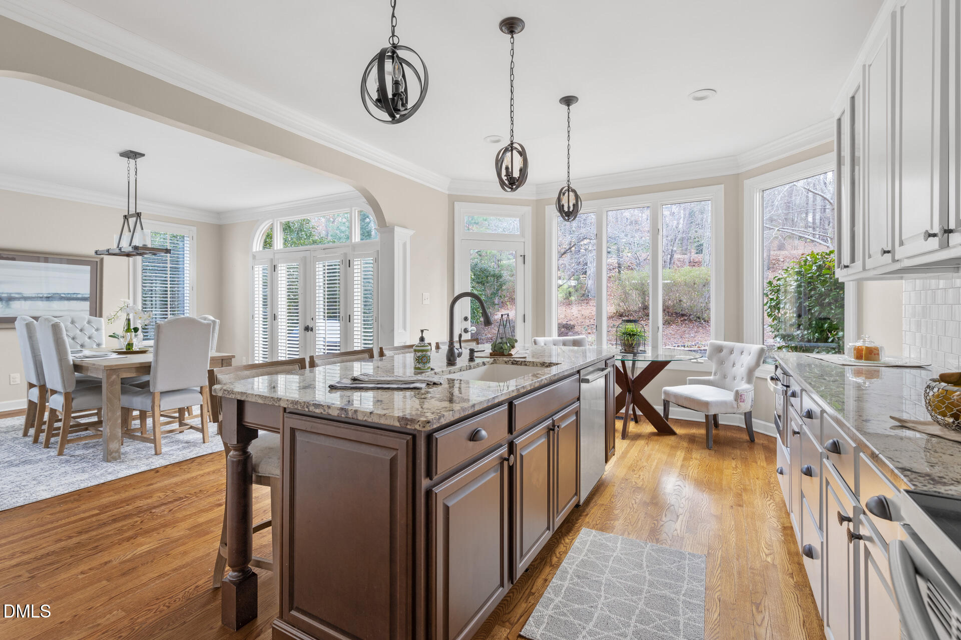 19240 Stone Brook