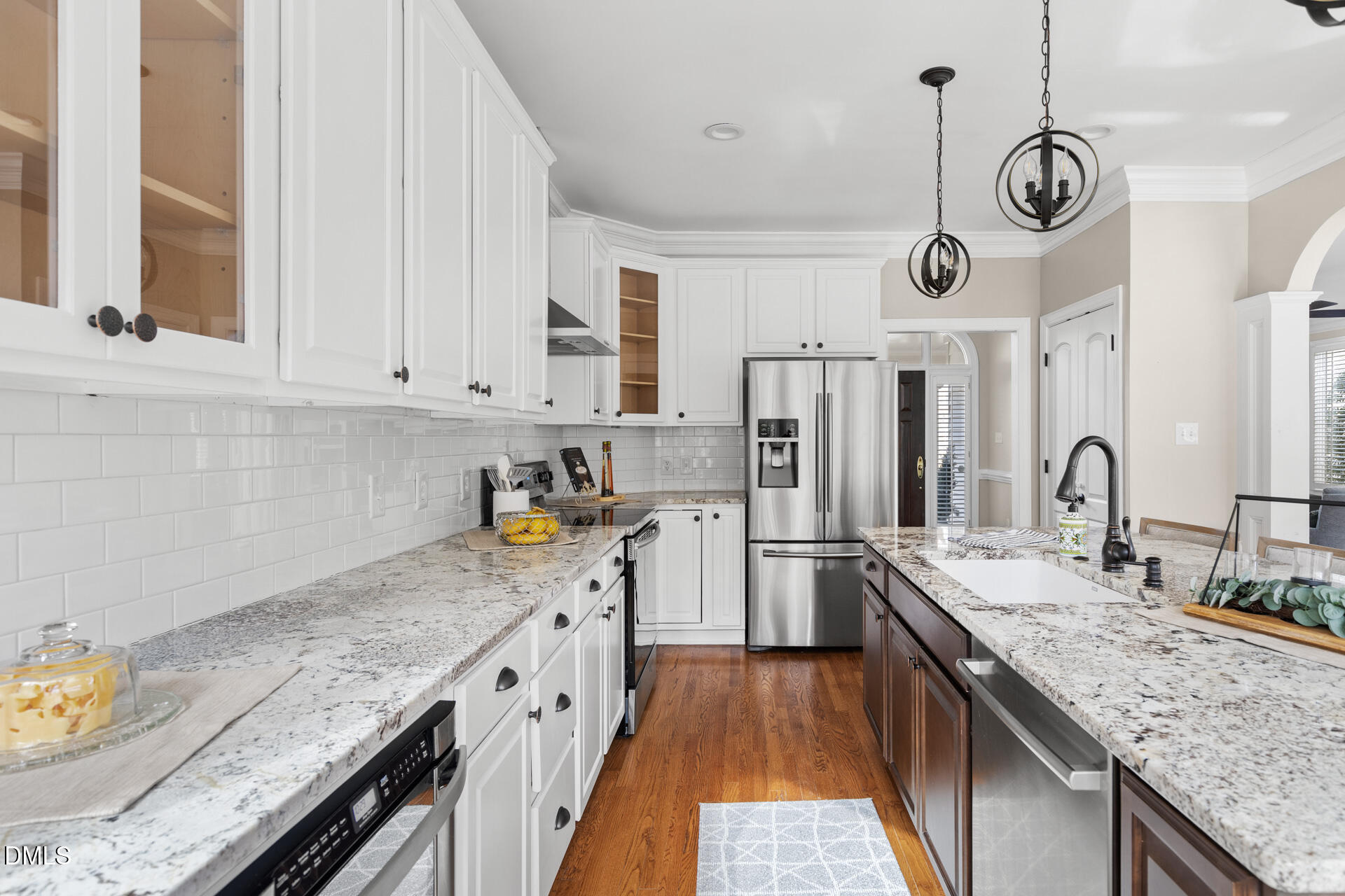 19240 Stone Brook