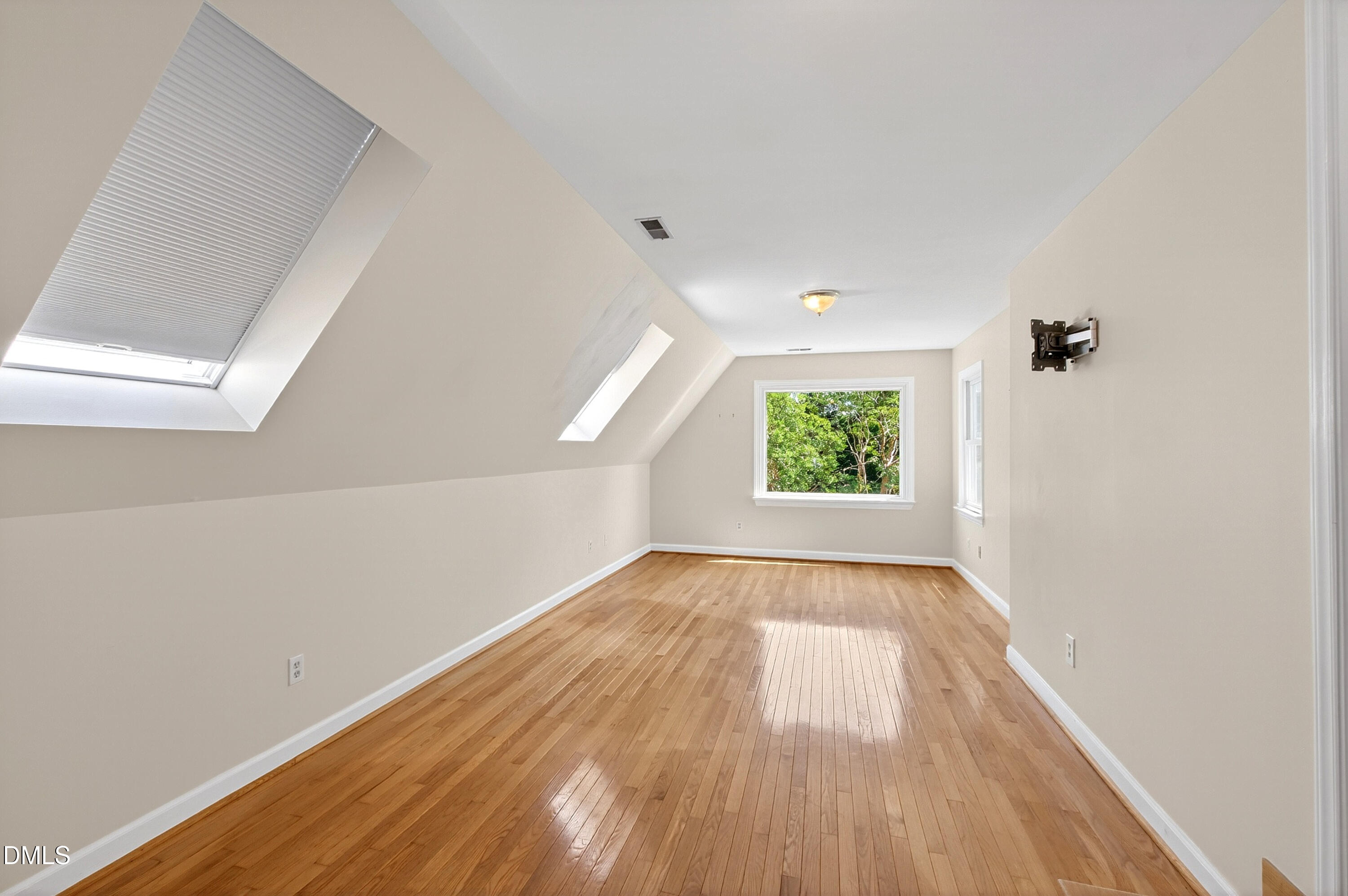 821 Lake Boone Trail