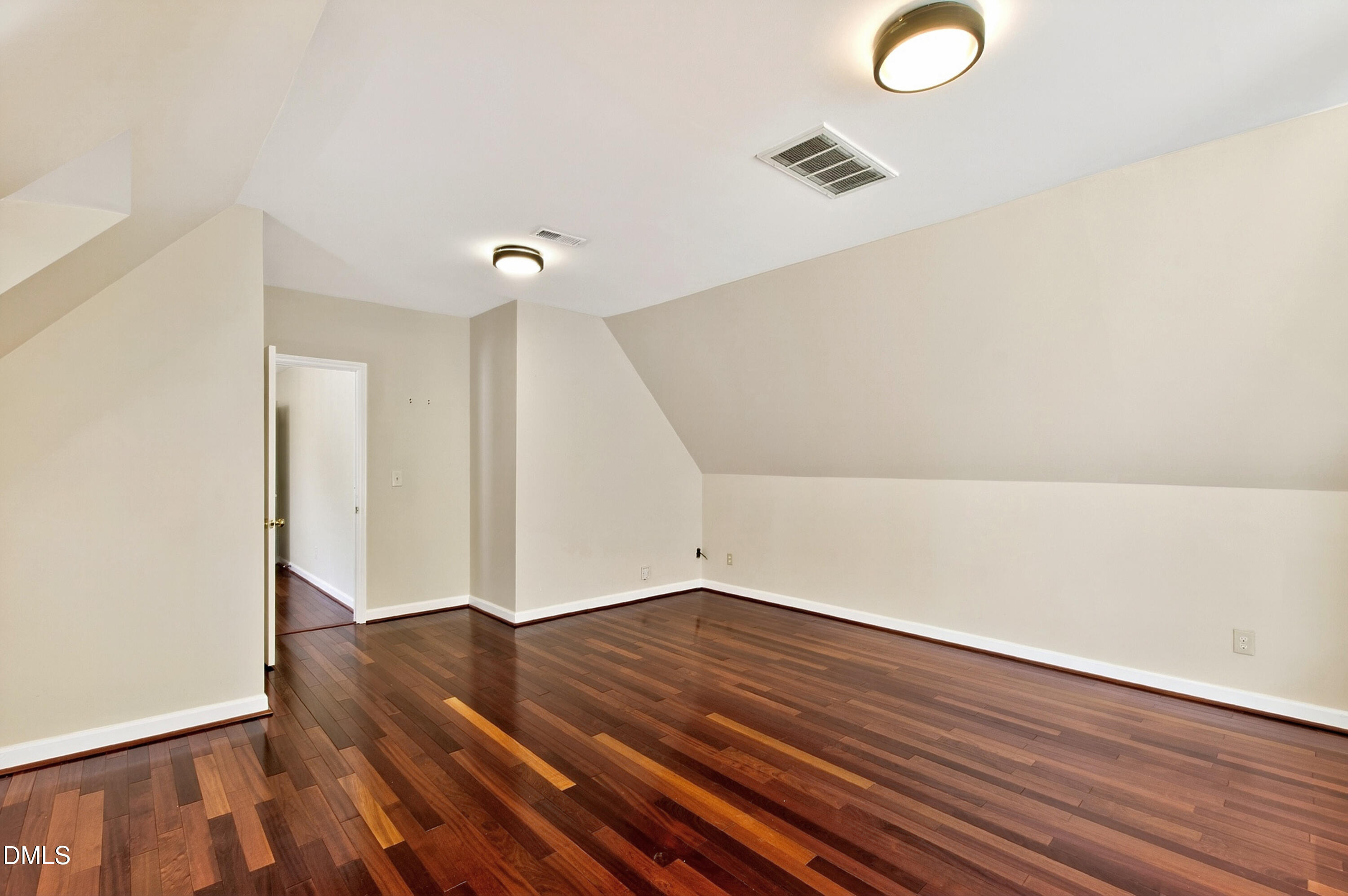821 Lake Boone Trail