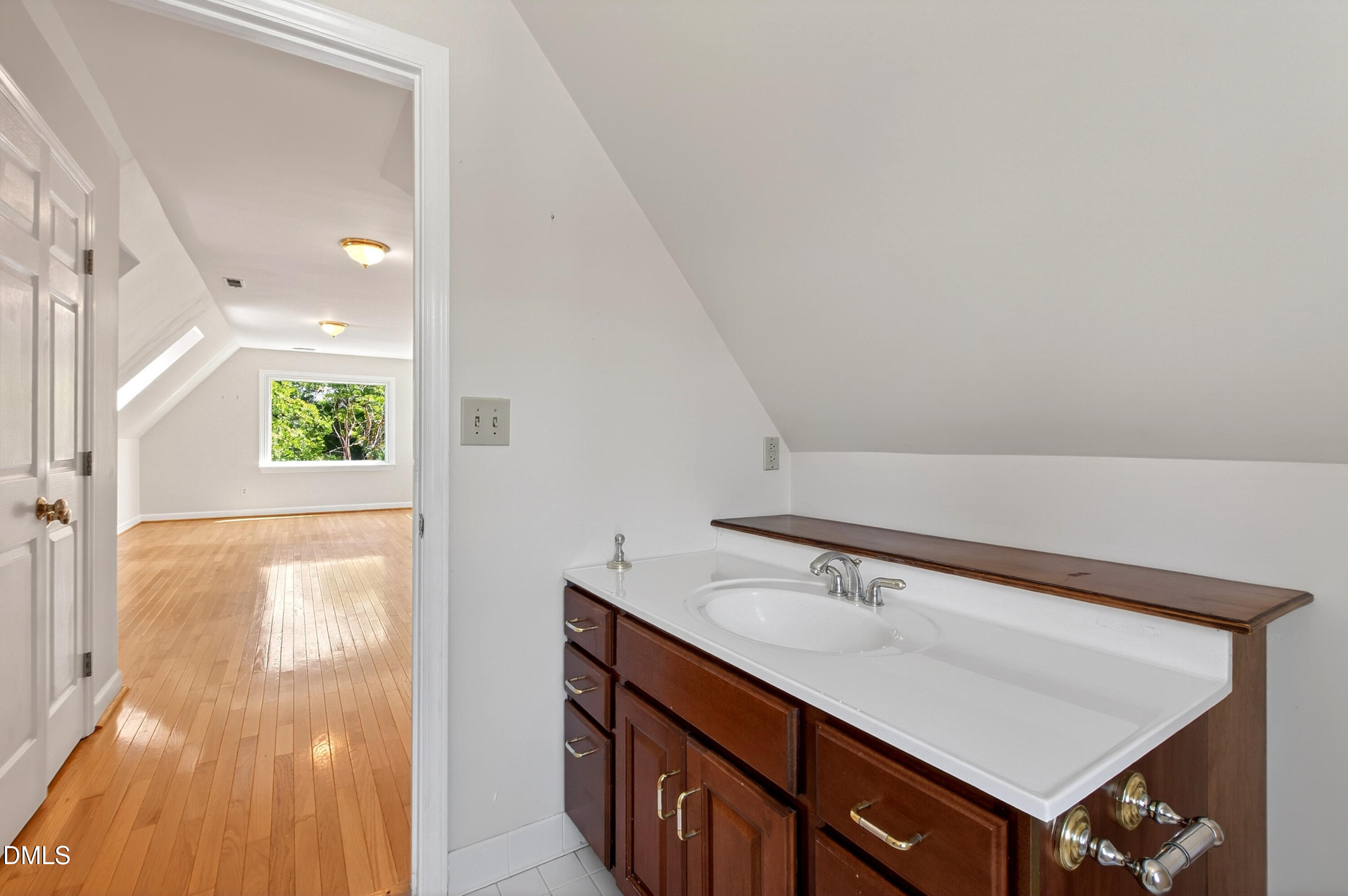 821 Lake Boone Trail